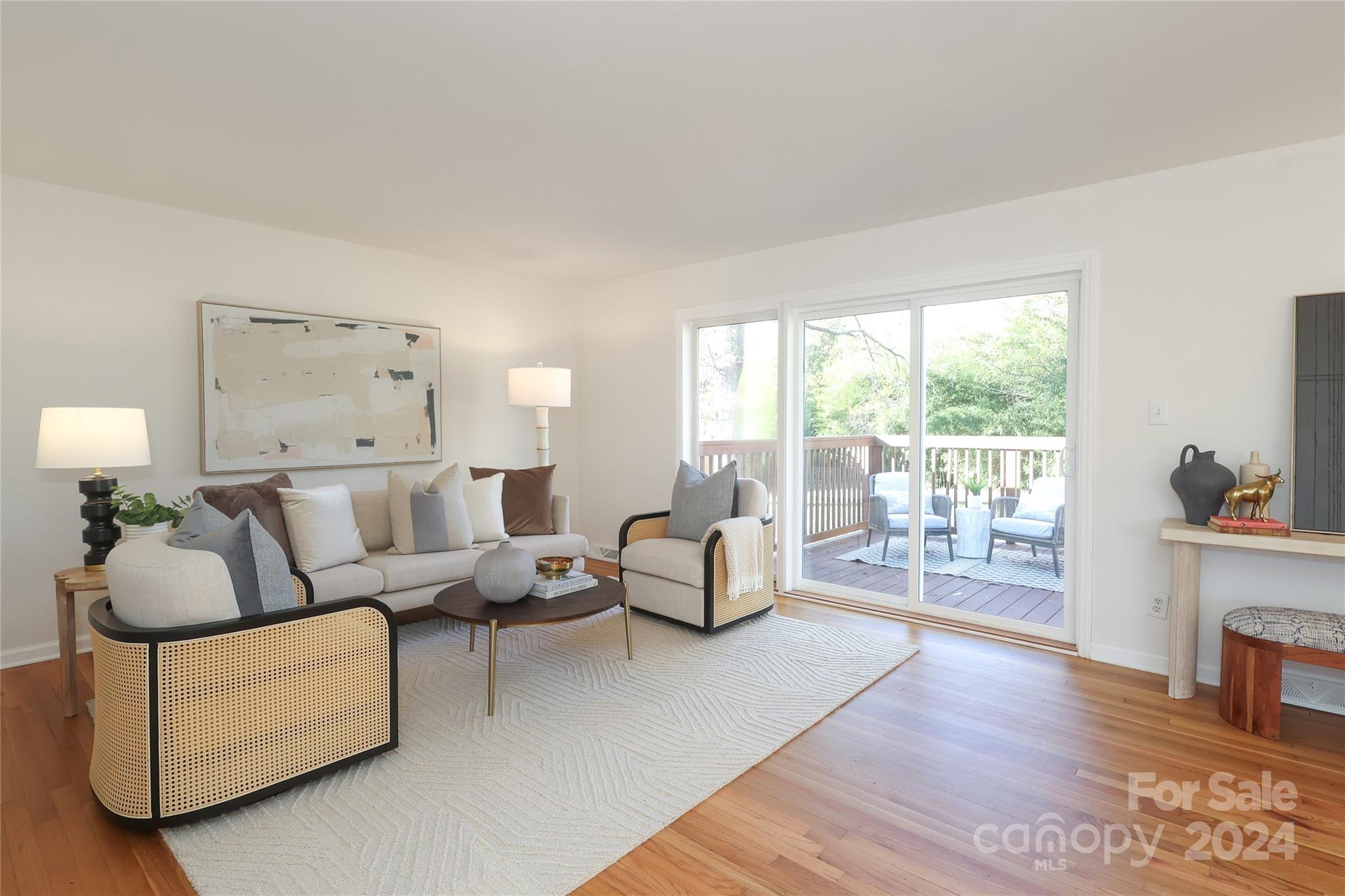 Queens Grant - Residential