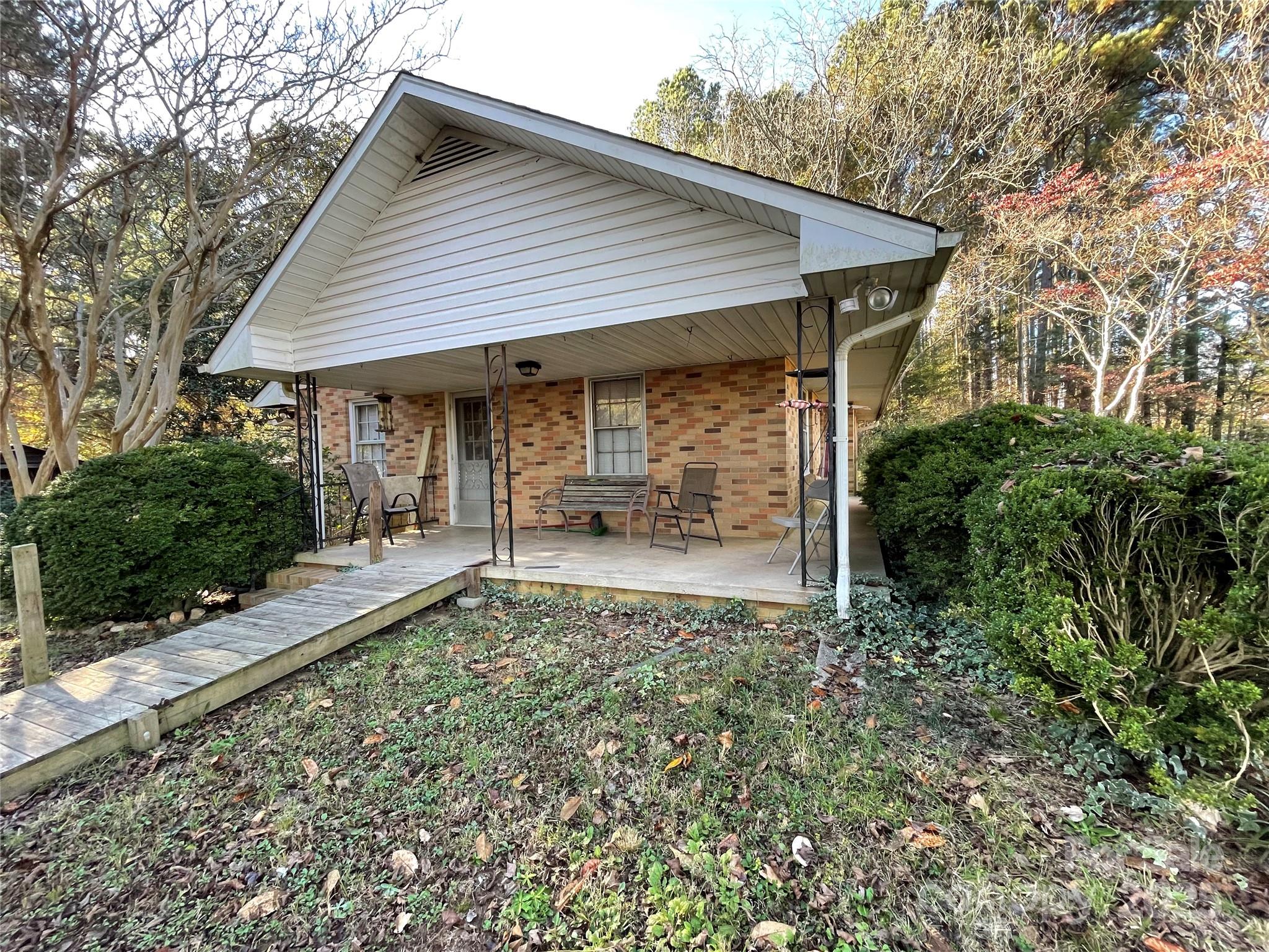 8725 Bringle Ferry Road