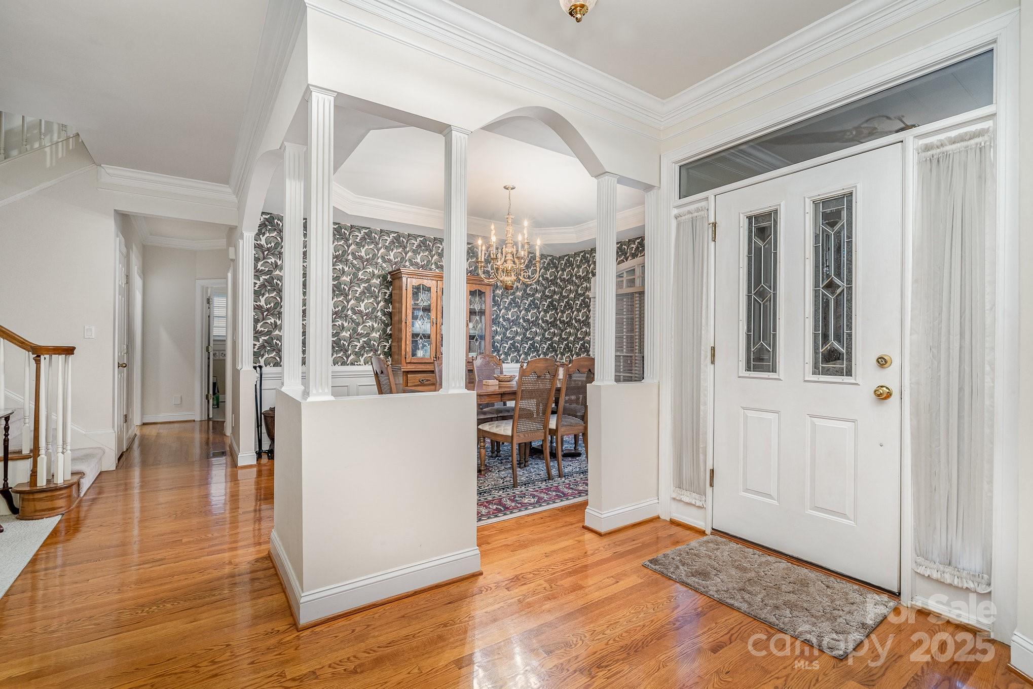 5125 Belicourt Drive