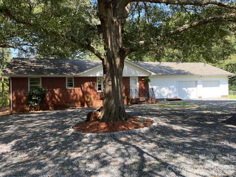 Photo of 314 Laurel Hill Road, Fort Mill, SC 29707 (MLS # 4410458)