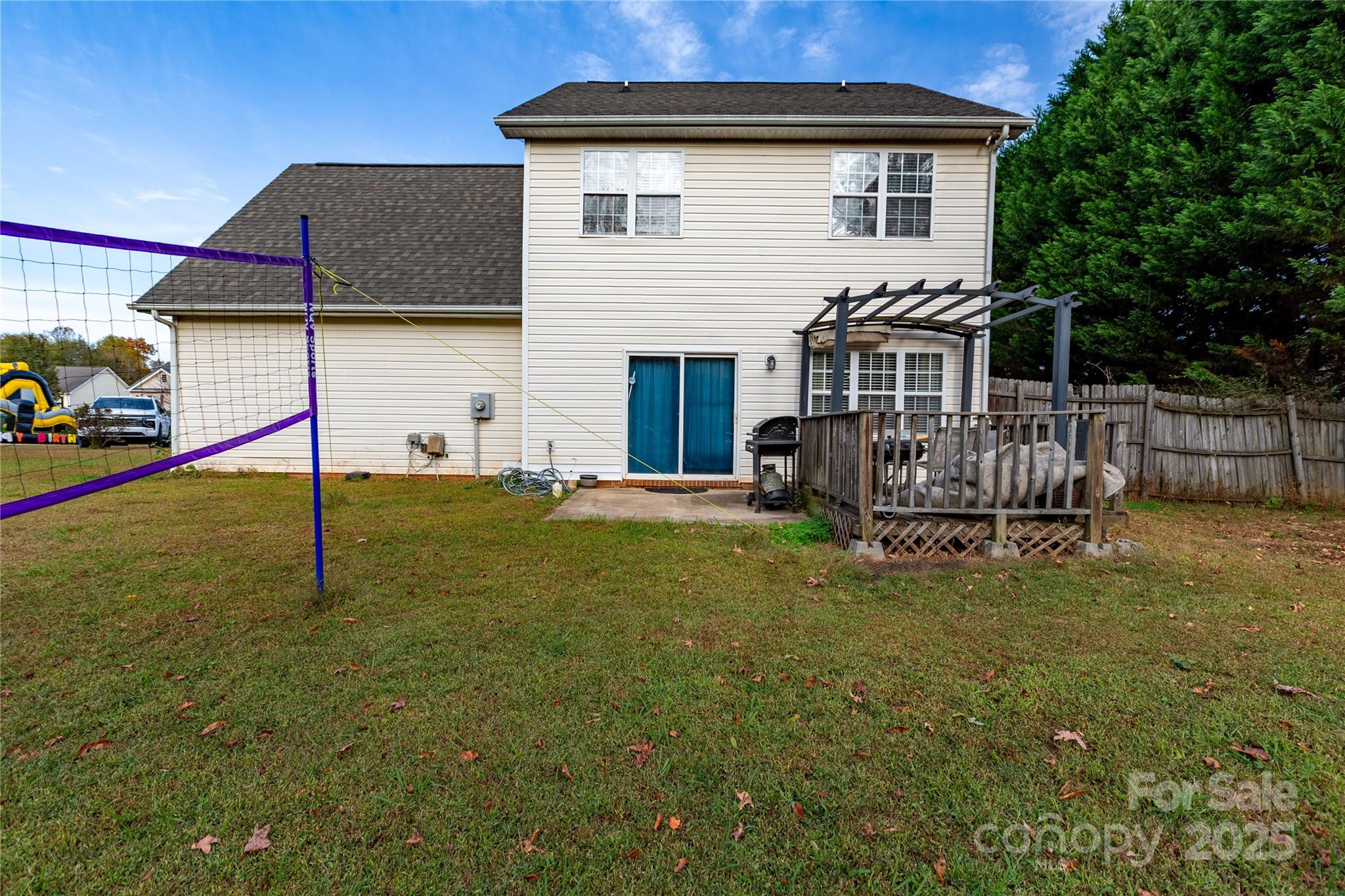 Summer Ridge - Residential