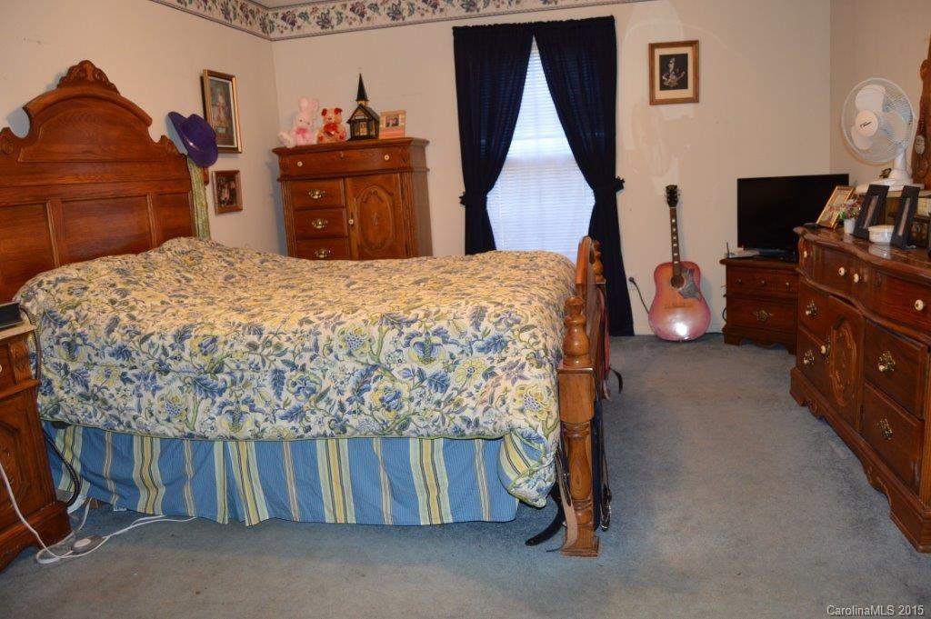 Laurel Creek - Residential