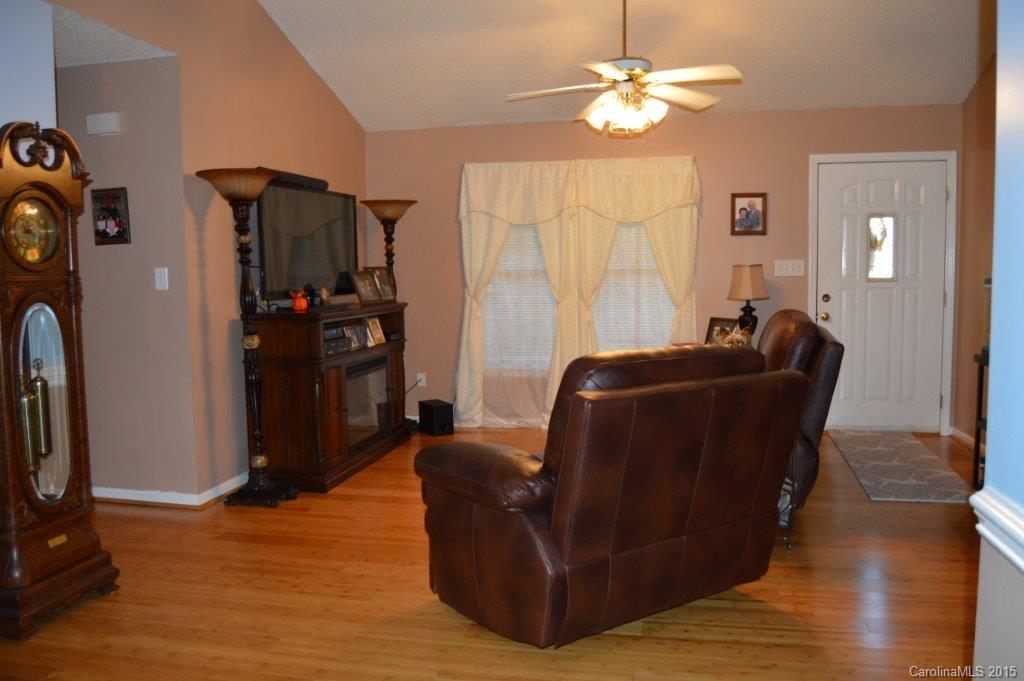 Laurel Creek - Residential