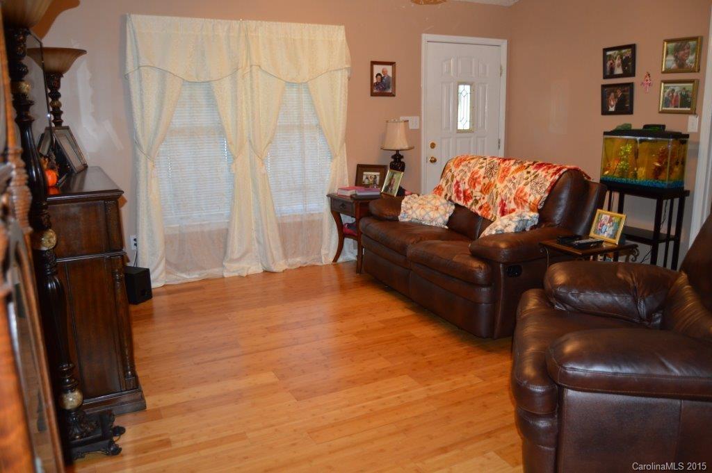 Laurel Creek - Residential