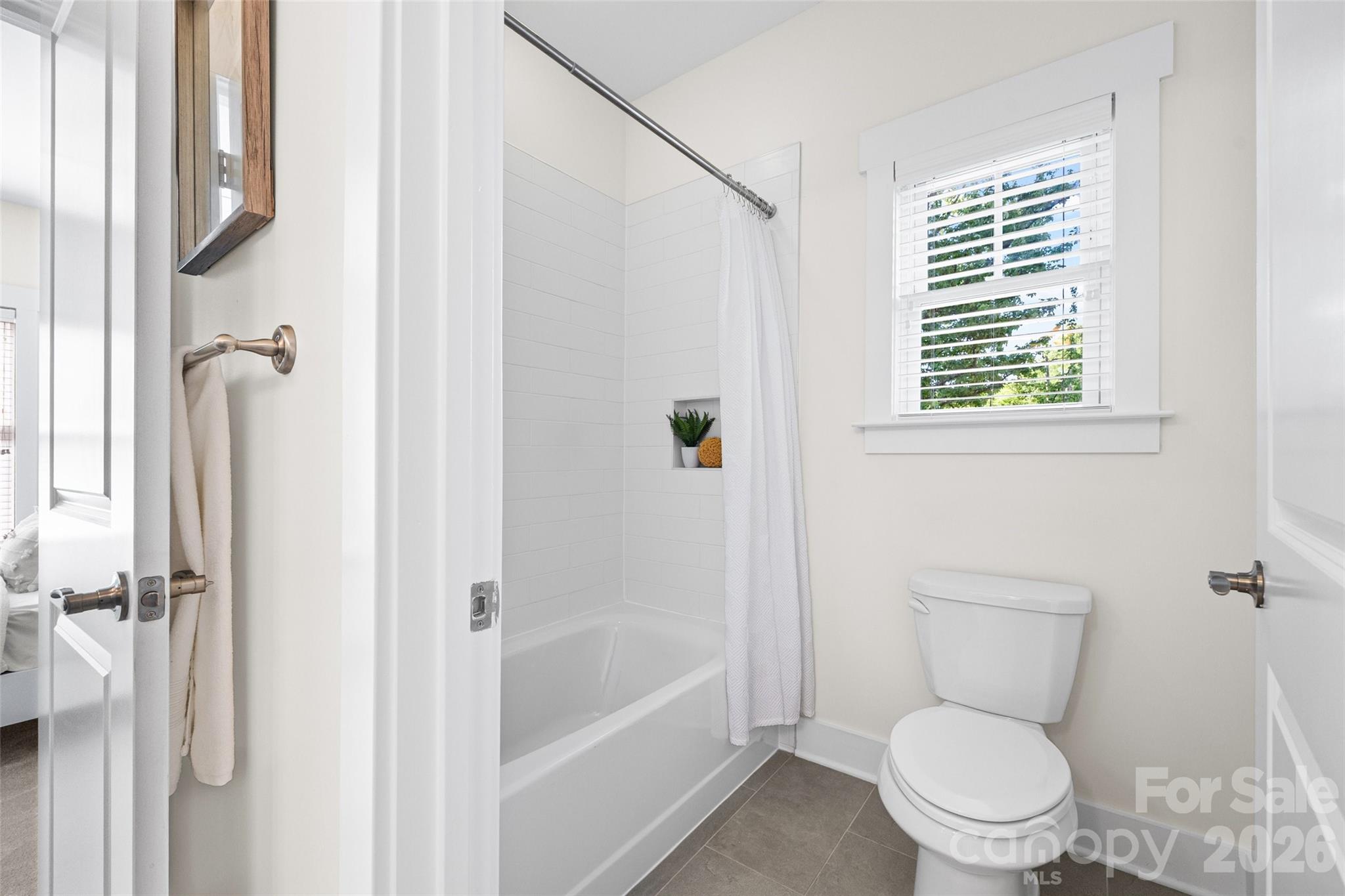 Merry Oaks - Residential