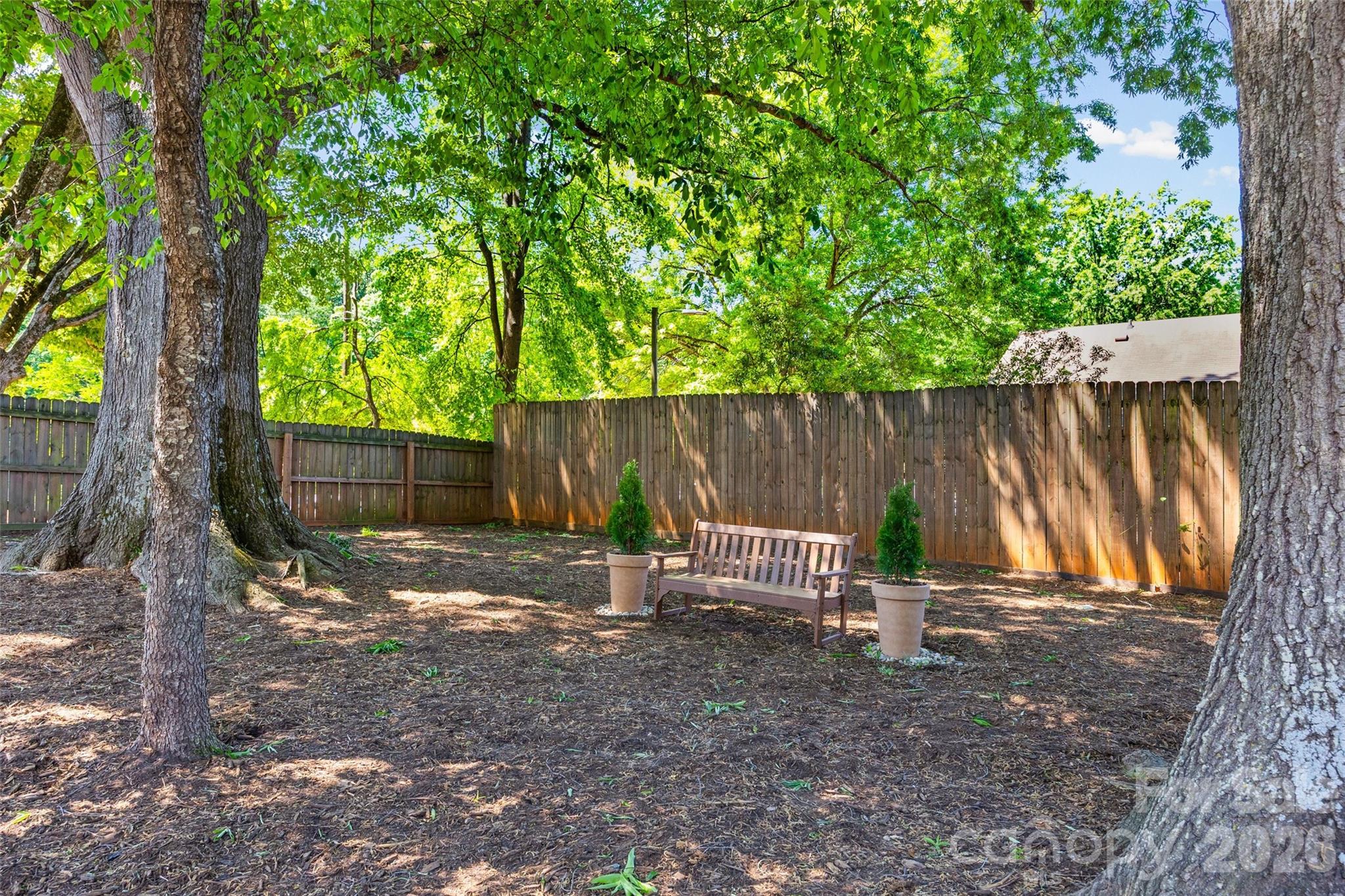 Merry Oaks - Residential