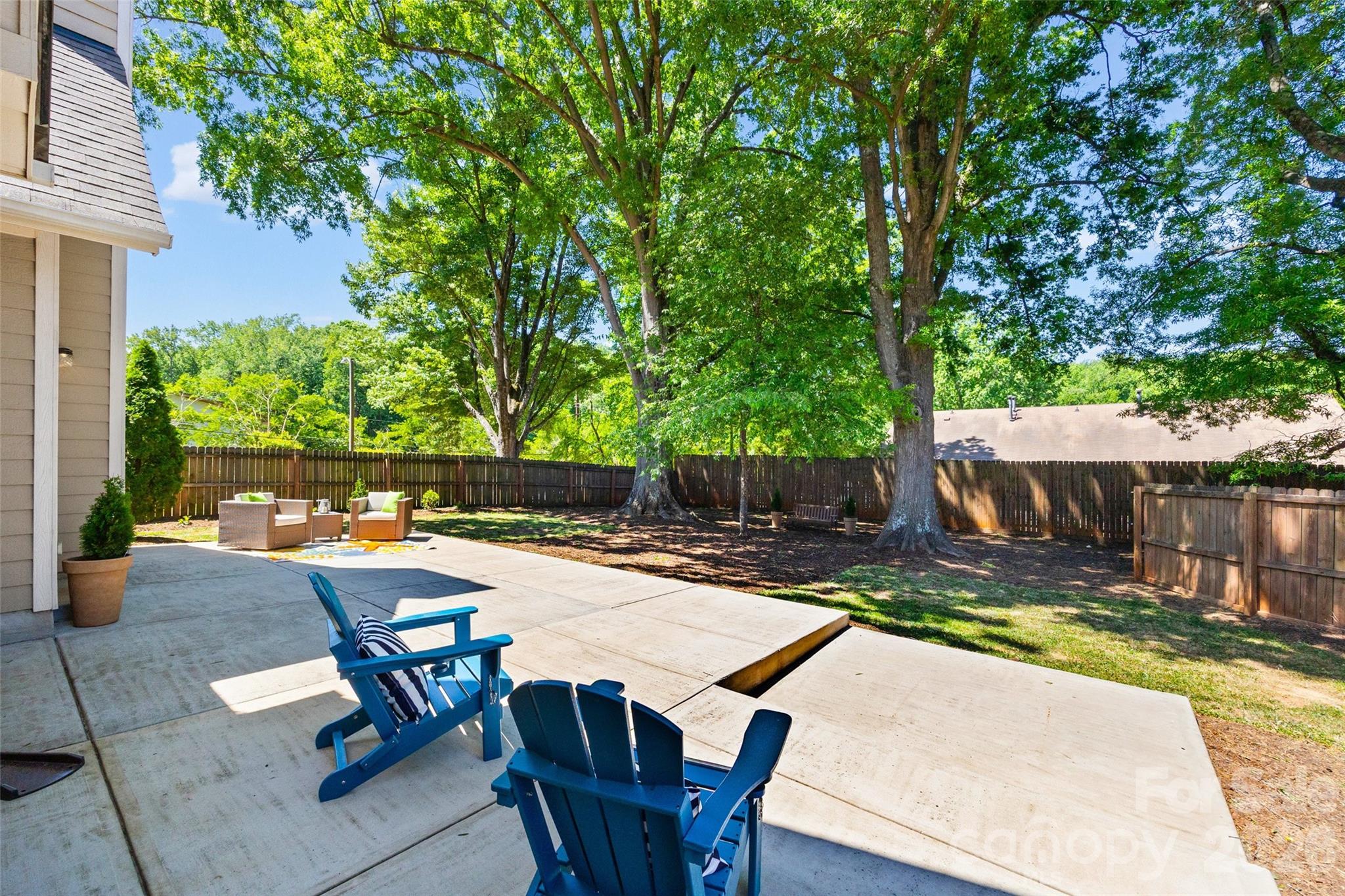 Merry Oaks - Residential
