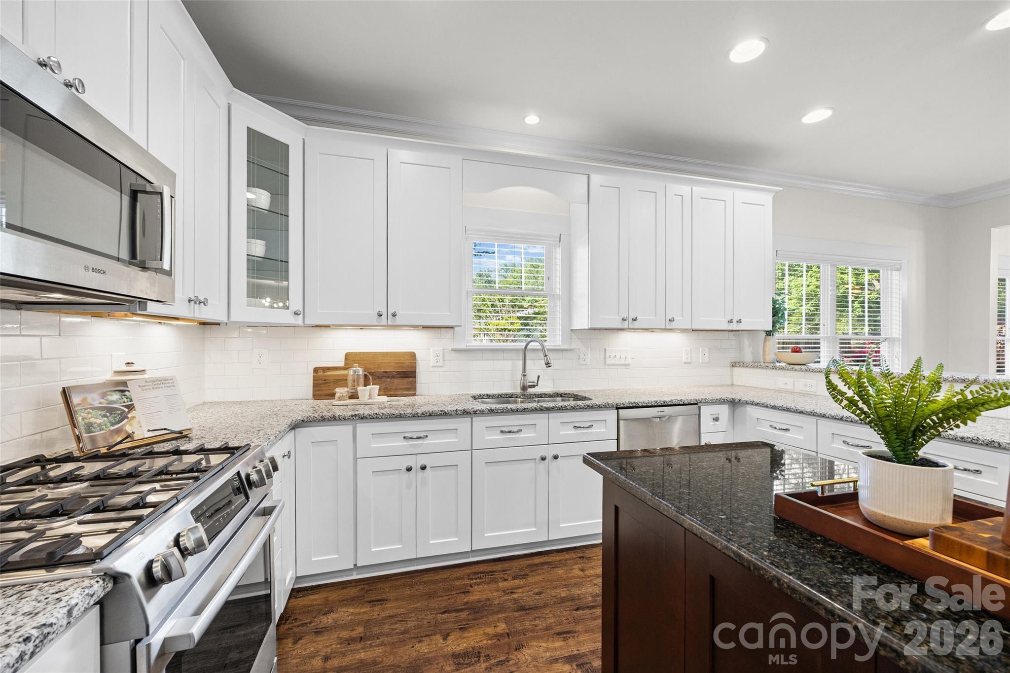 Merry Oaks - Residential