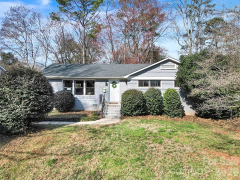 7424 Watercrest Road Charlotte NC 28210