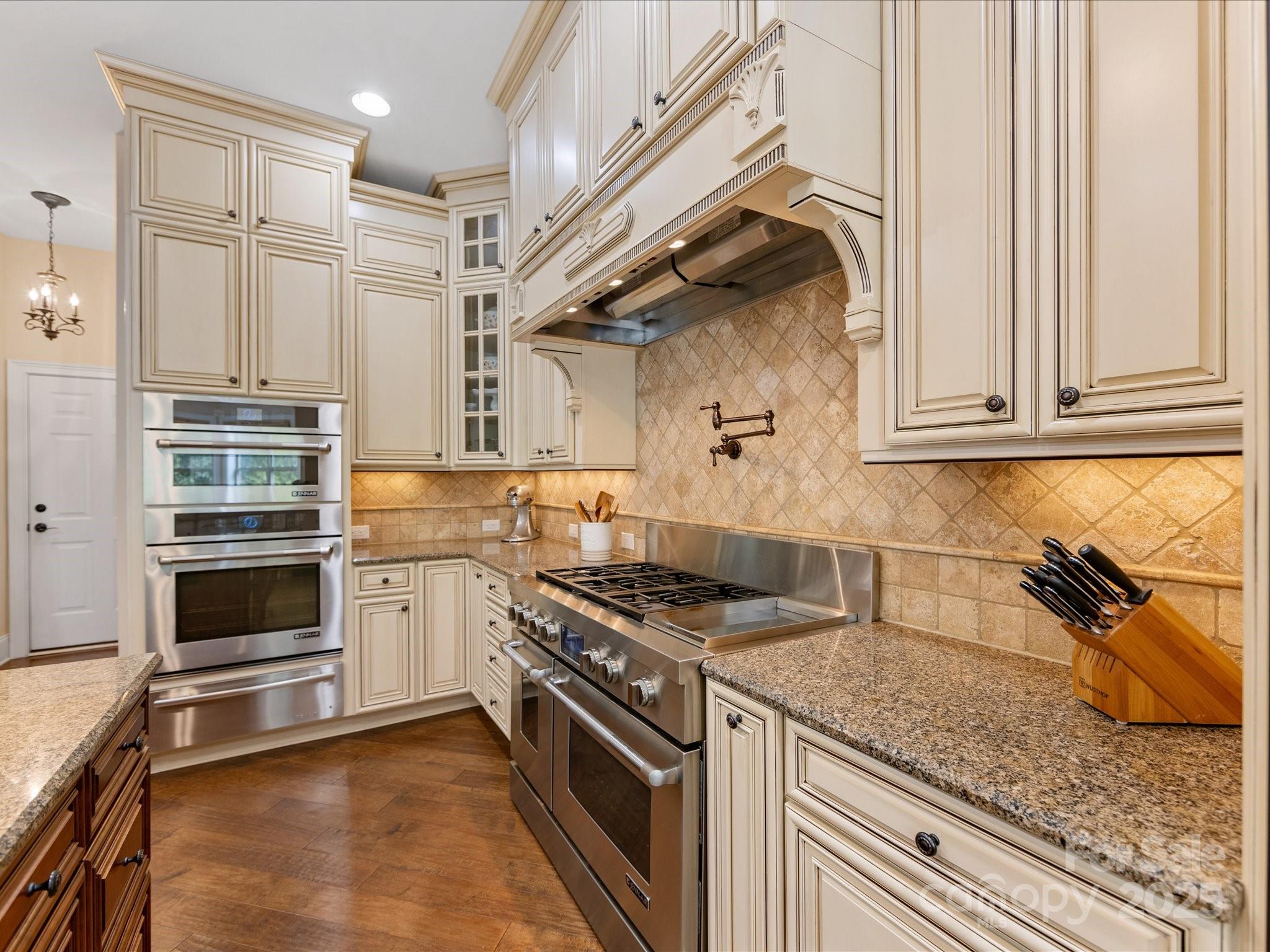 Enclave - Residential