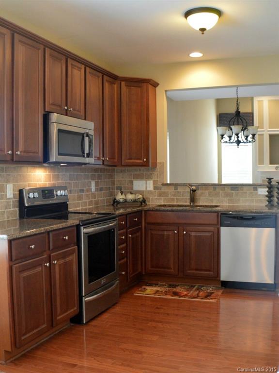 Palmetto Traces - Residential