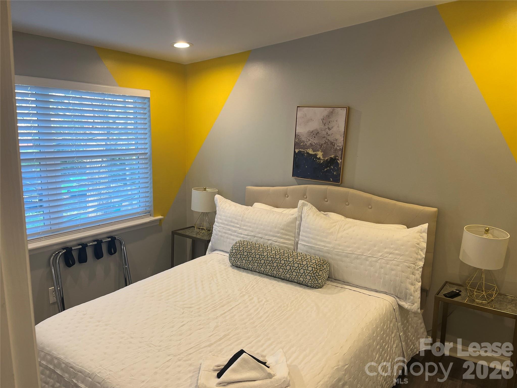 1816 N Mcdowell Street