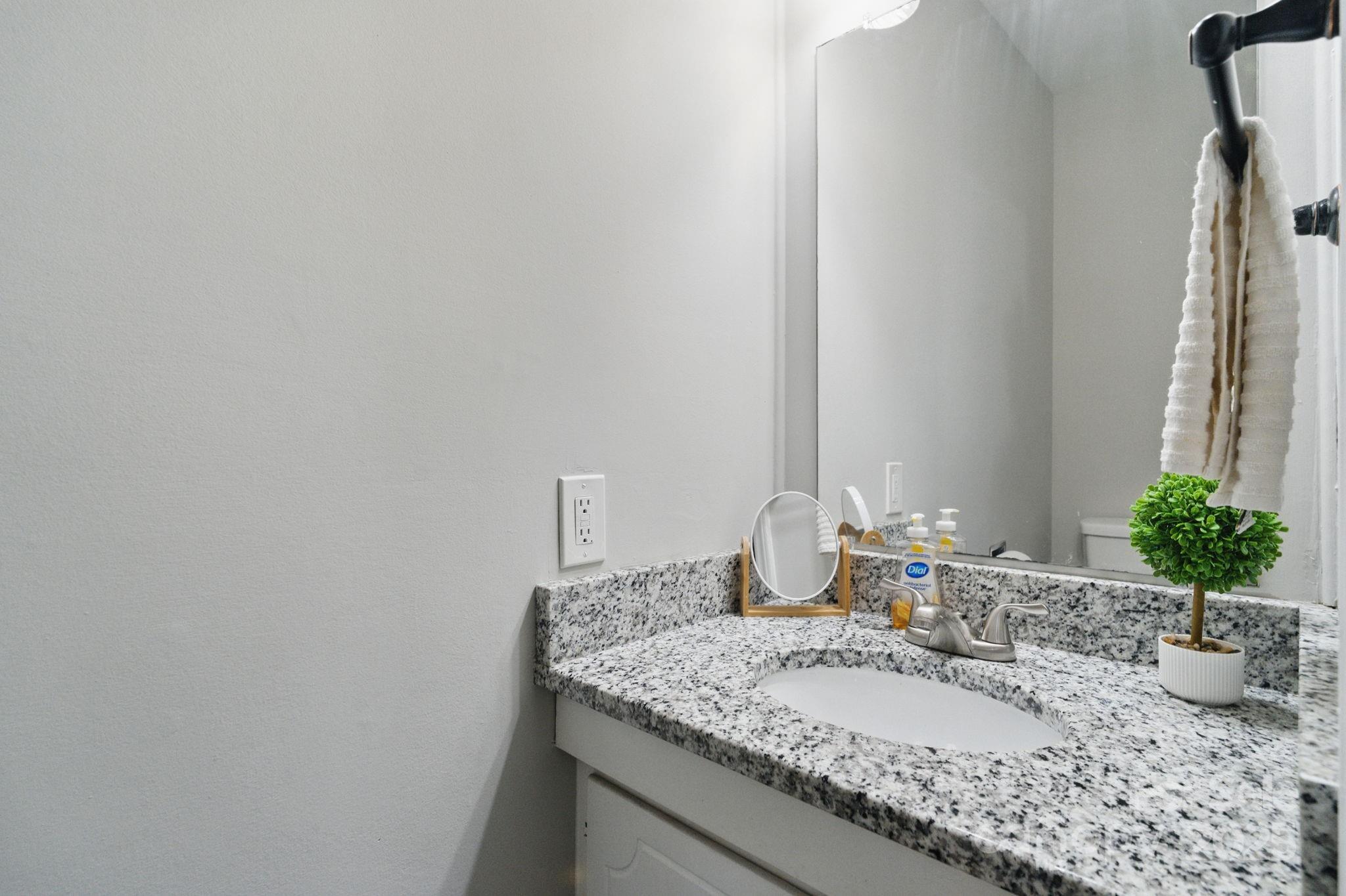 Carriage House - Residential