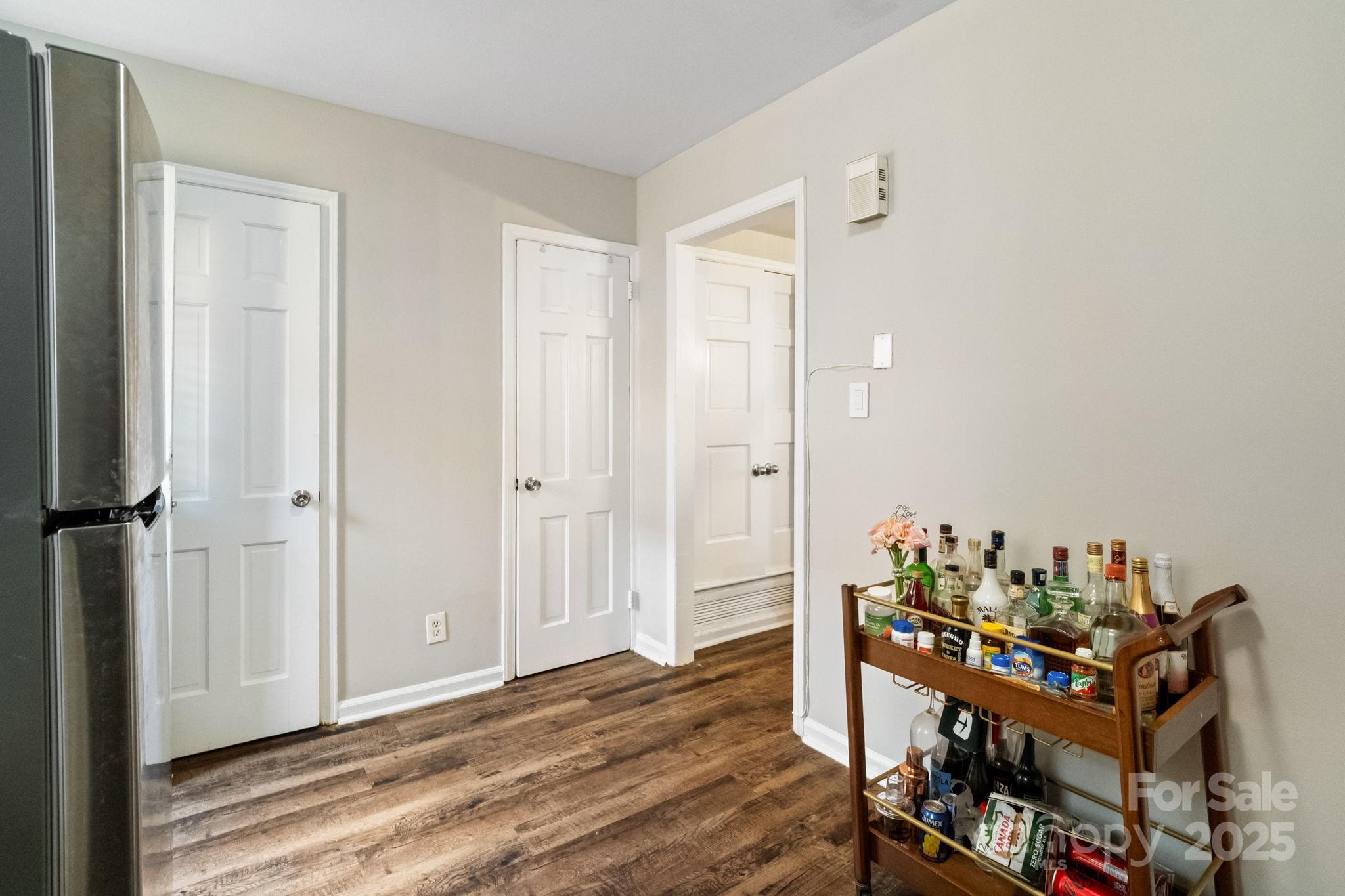 Carriage House - Residential