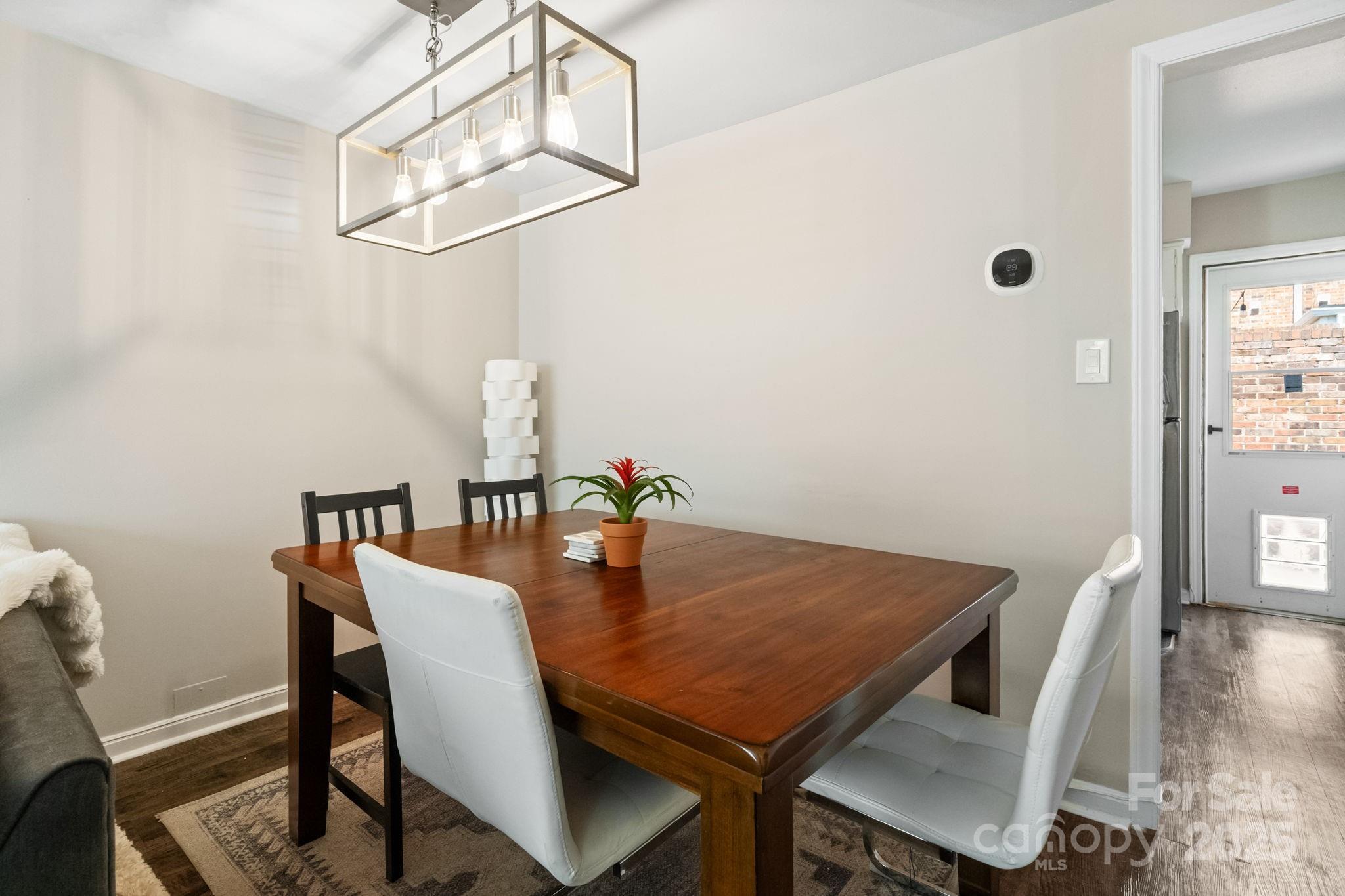 Carriage House - Residential