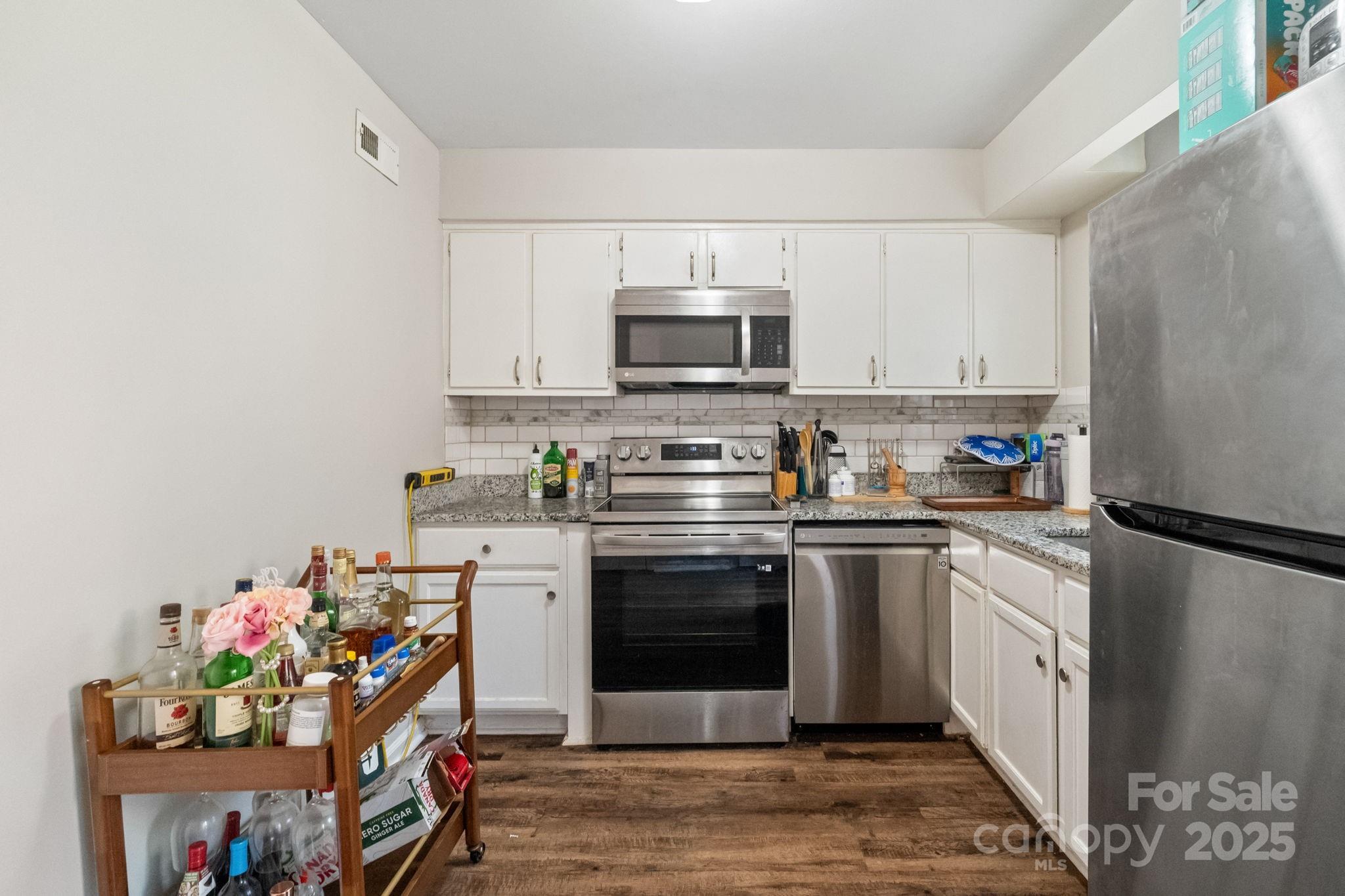 Carriage House - Residential