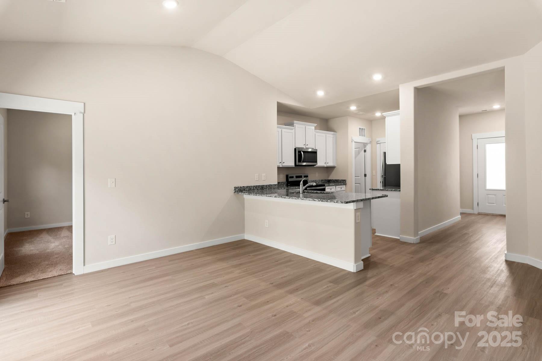 1528 Doran Terrace