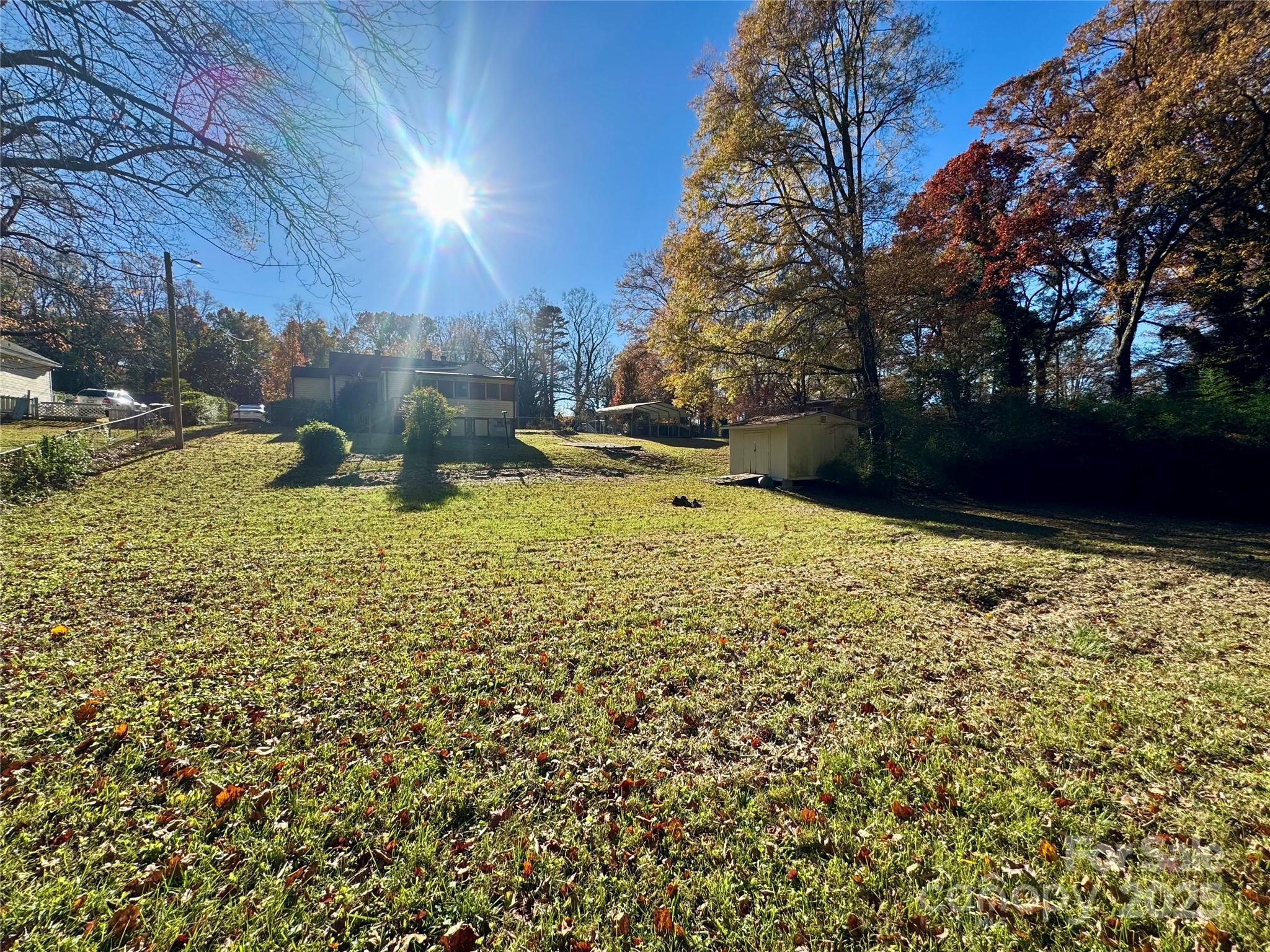 1116 W Davidson Avenue