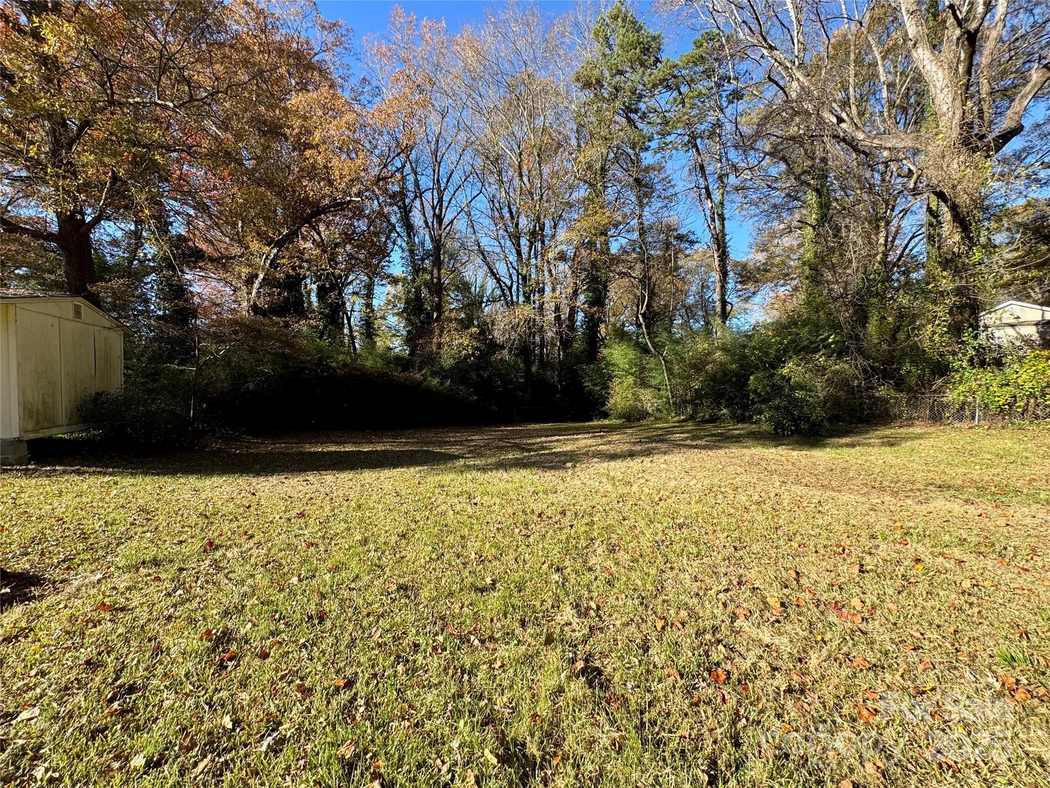 1116 W Davidson Avenue