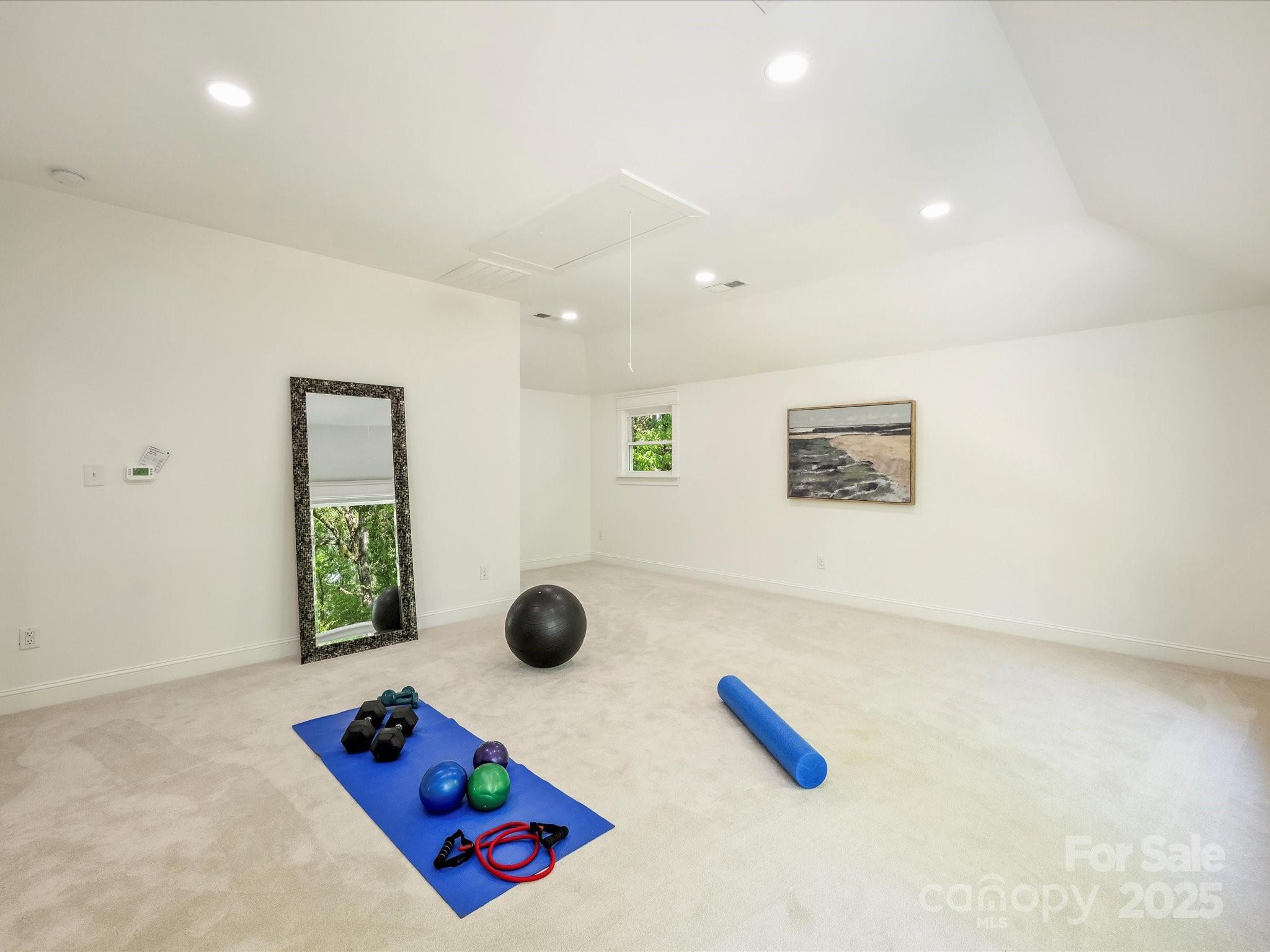 Huntcliffe - Residential