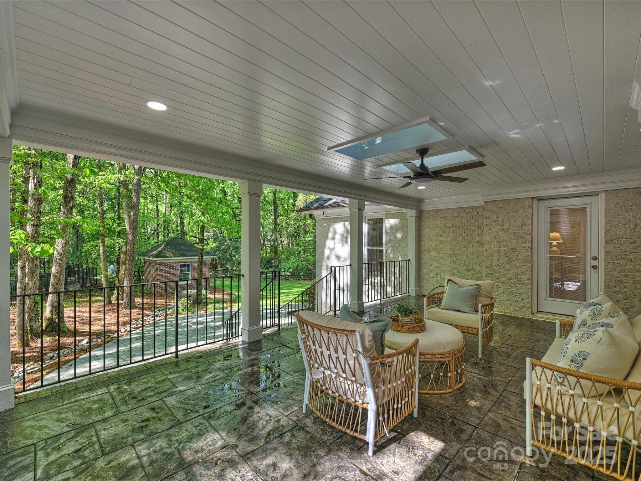 Huntcliffe - Residential