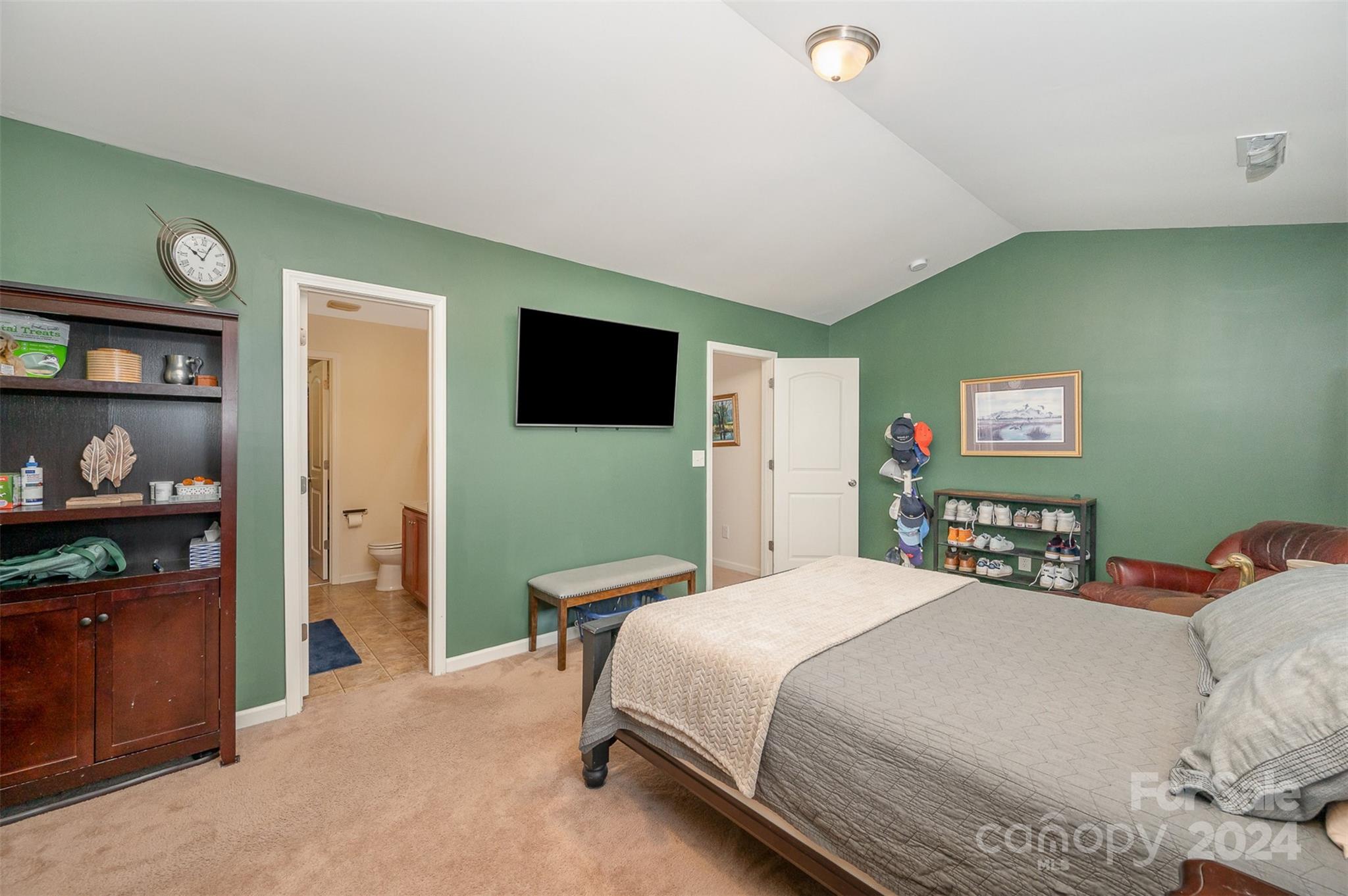 Riverfront - Residential