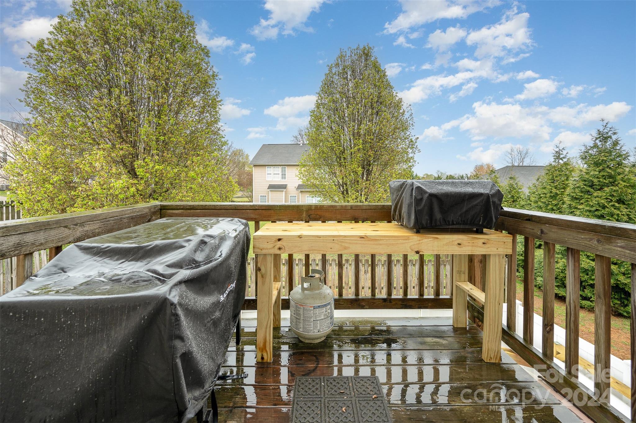 Riverfront - Residential