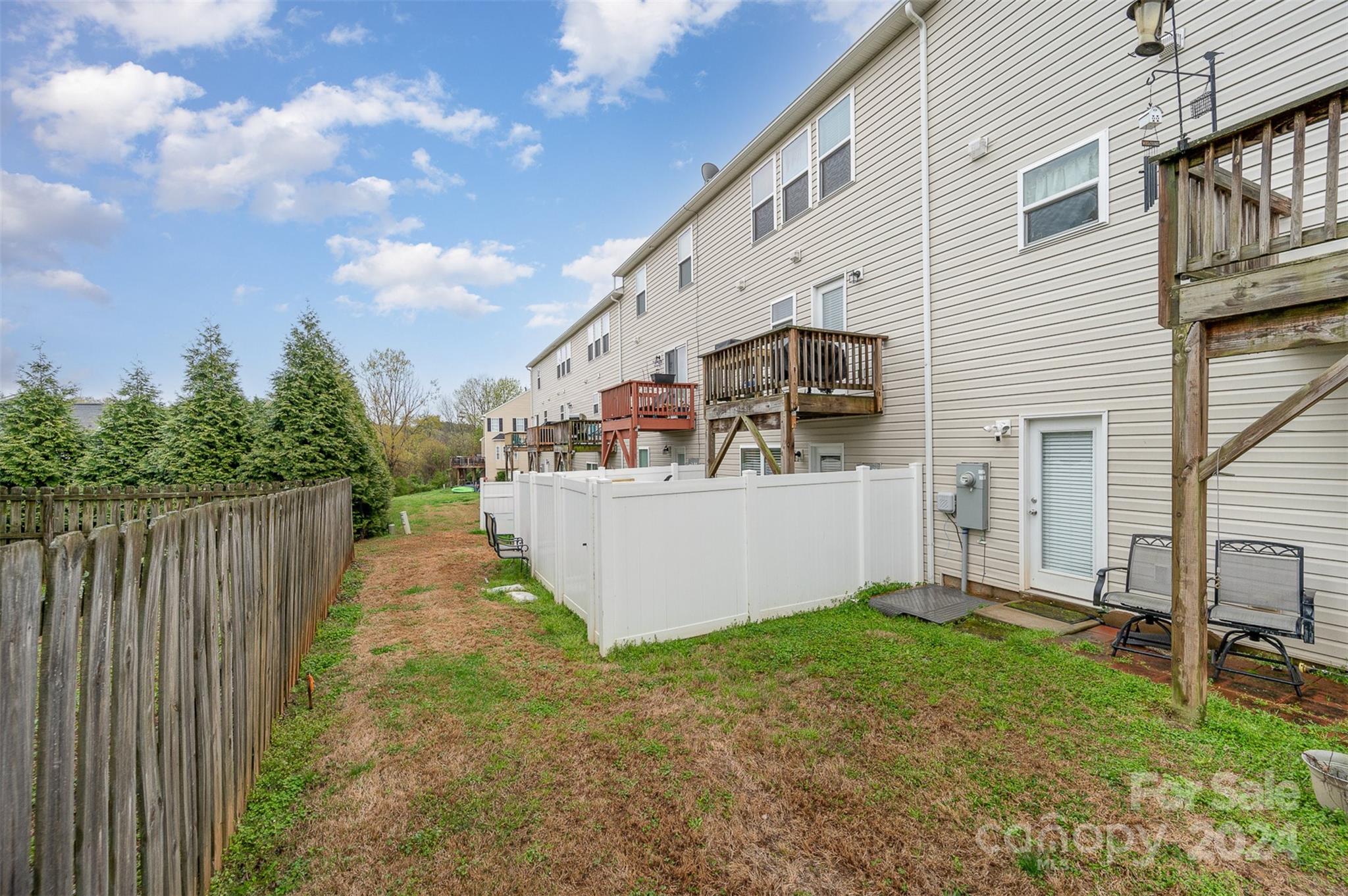 Riverfront - Residential