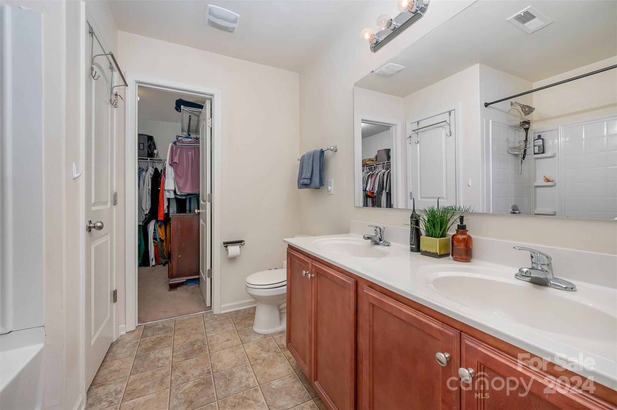 Riverfront - Residential