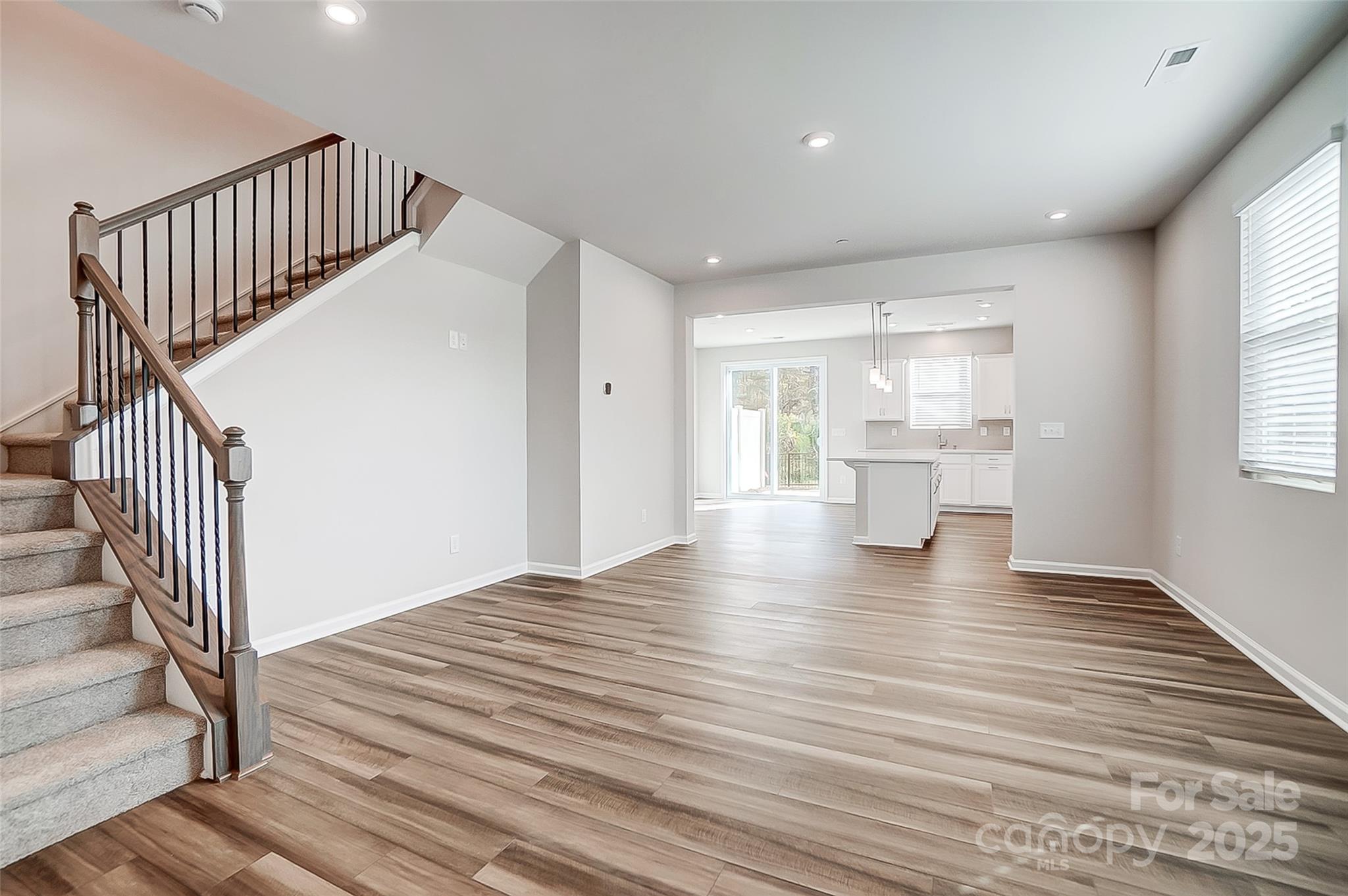 2395 Hedgecliff Road