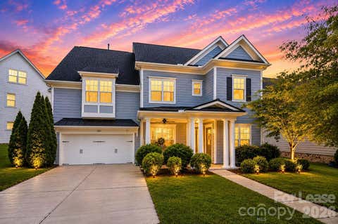 Photo of 5401 Meadowcroft Way, Fort Mill, SC 29708 (MLS # 4411272)