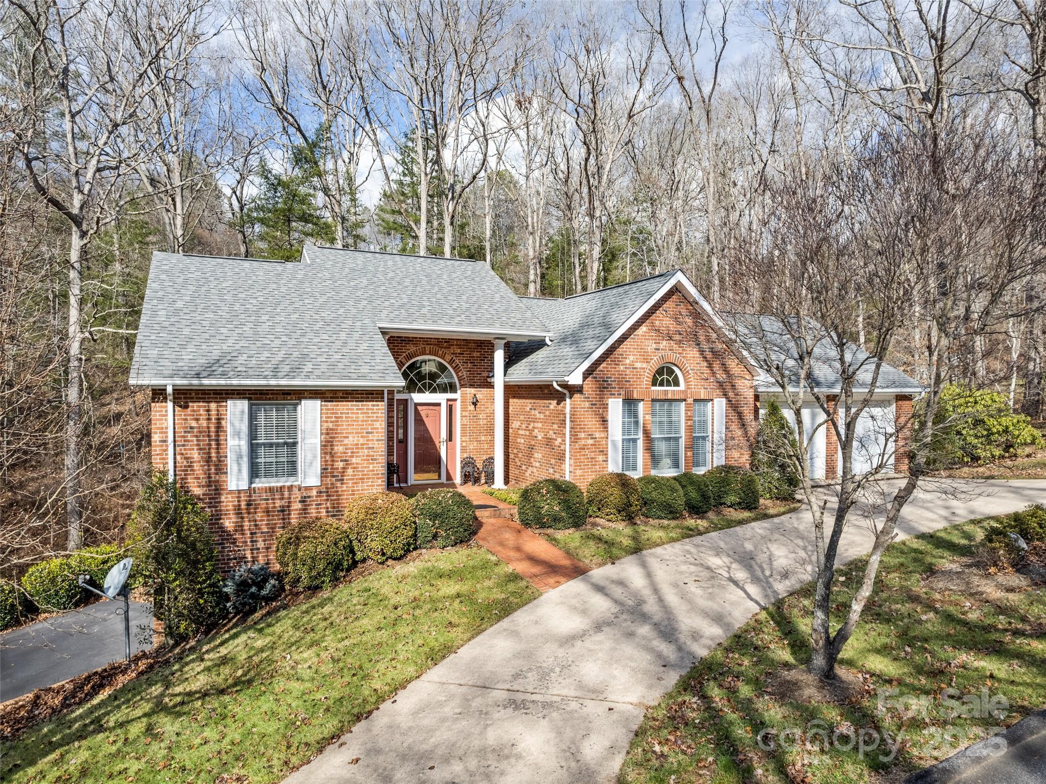 185 Oak Ridge Drive