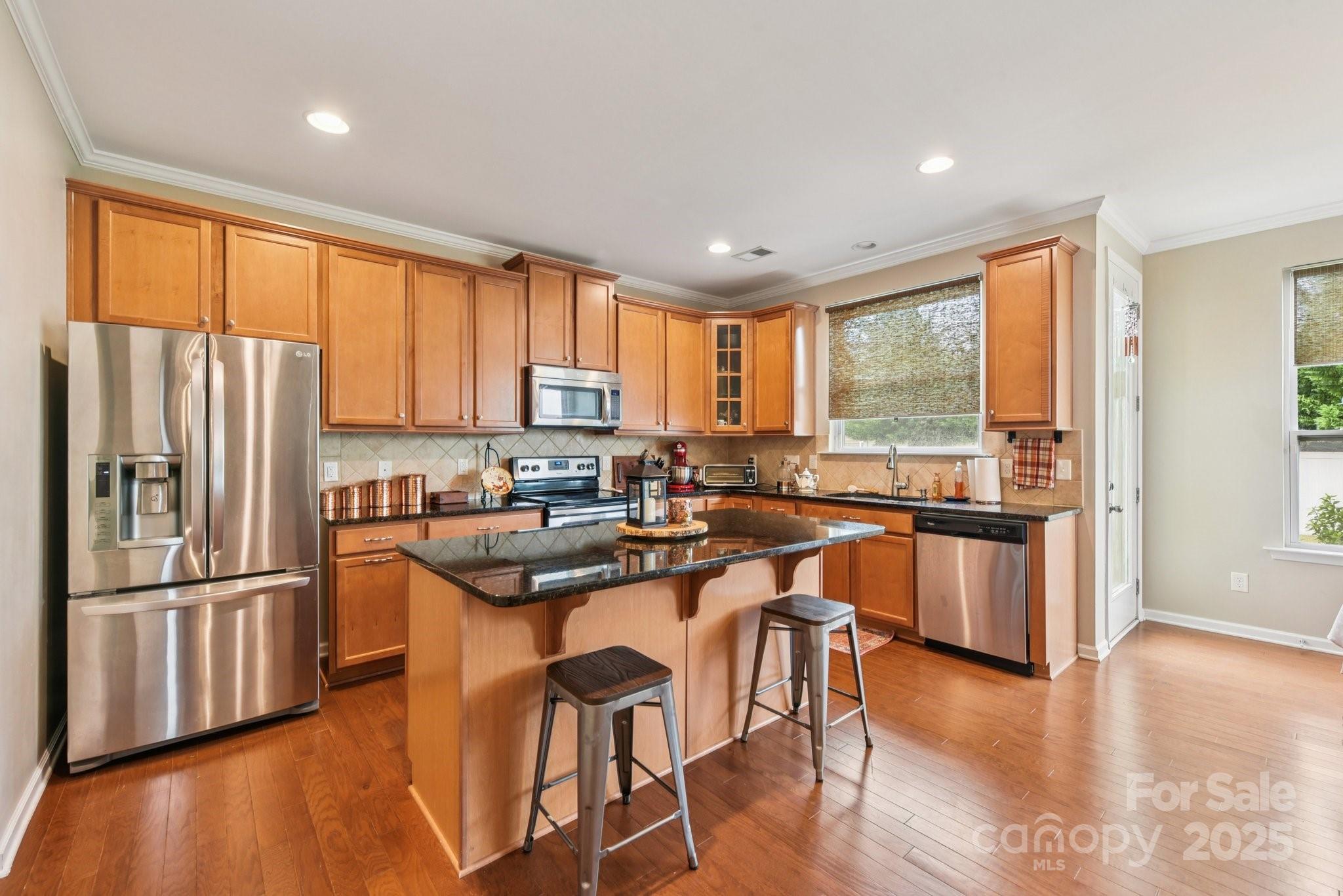 4216 Hubbard Road