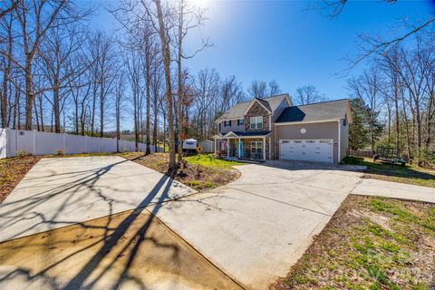 2375 Ellison Circle Lancaster SC 29720