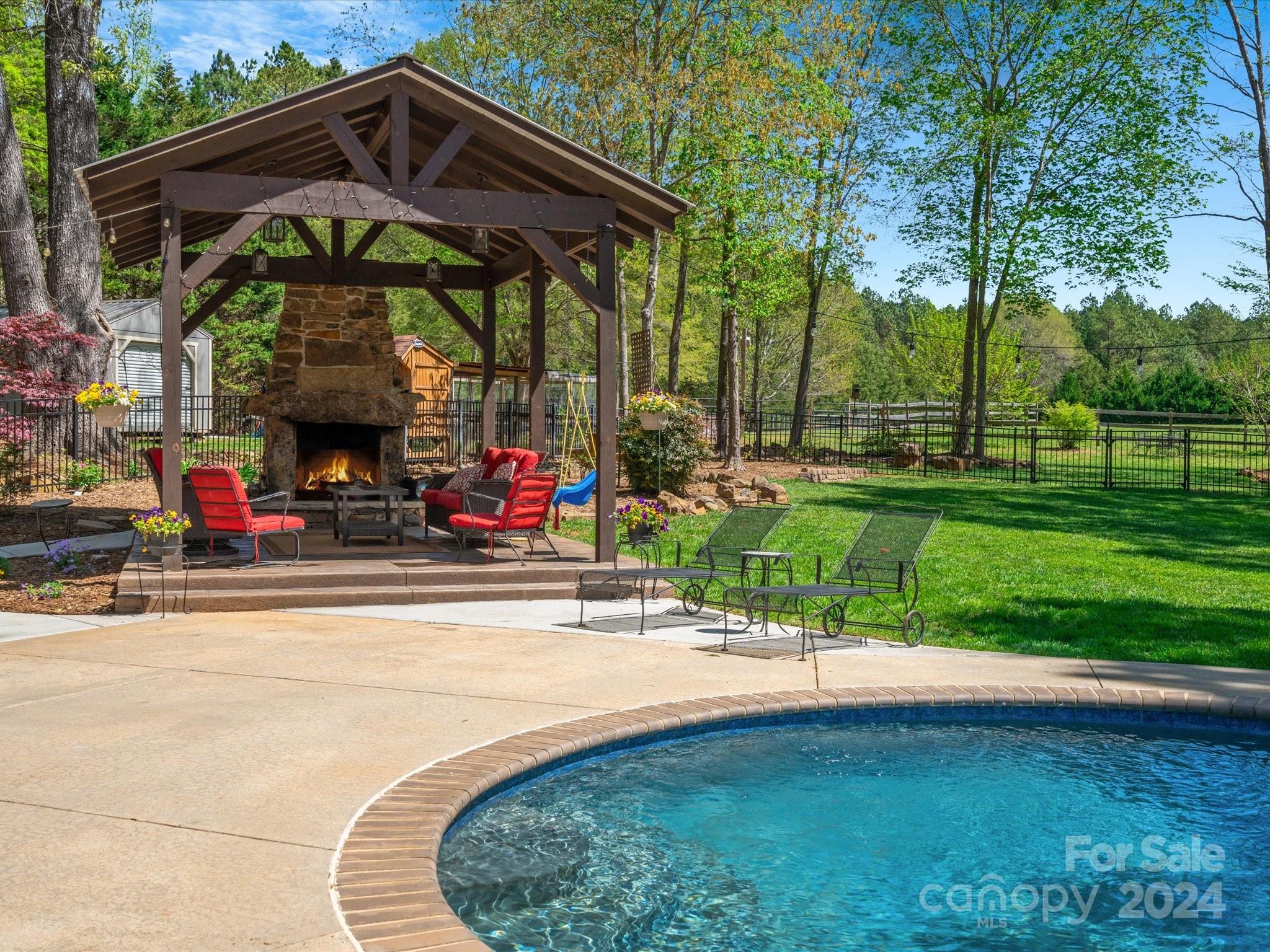 Cane Creek Estates - Residential