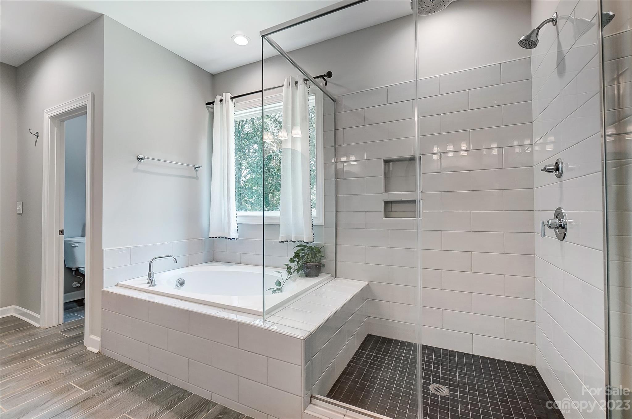 Heron Cove - Residential