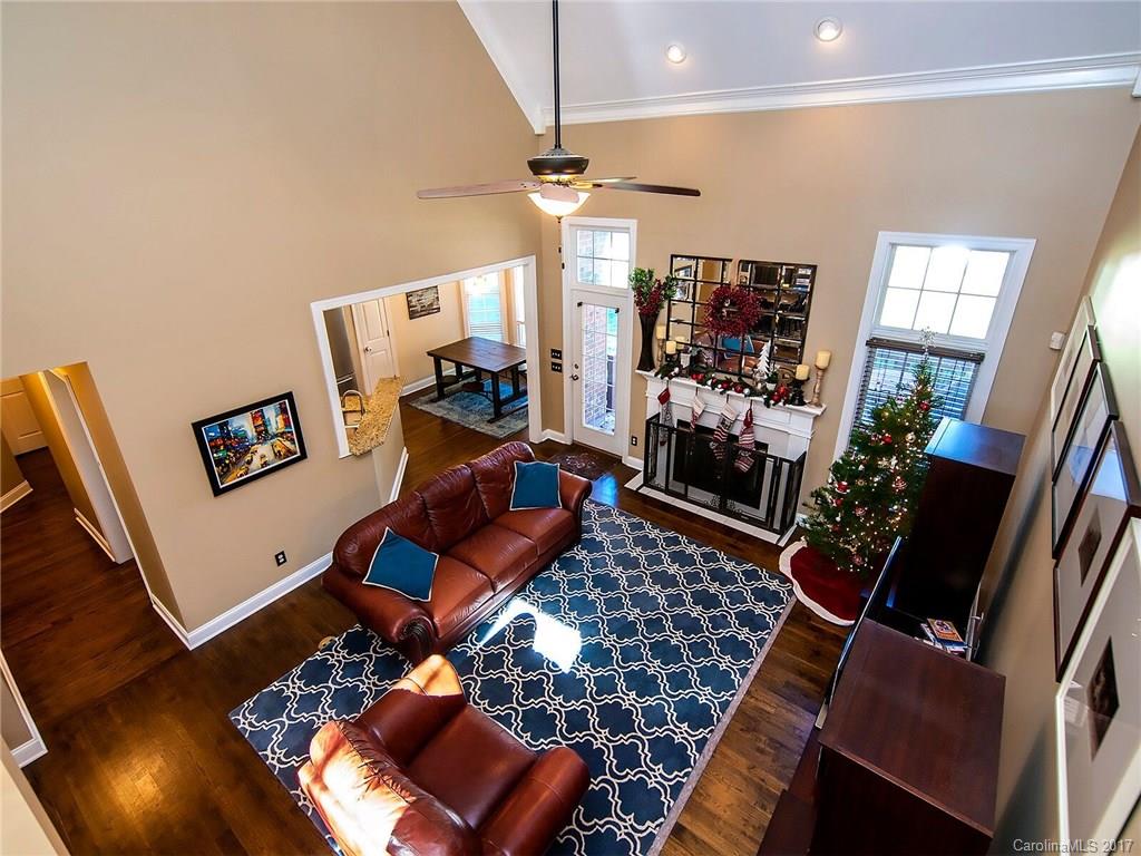 The Summit - Residential