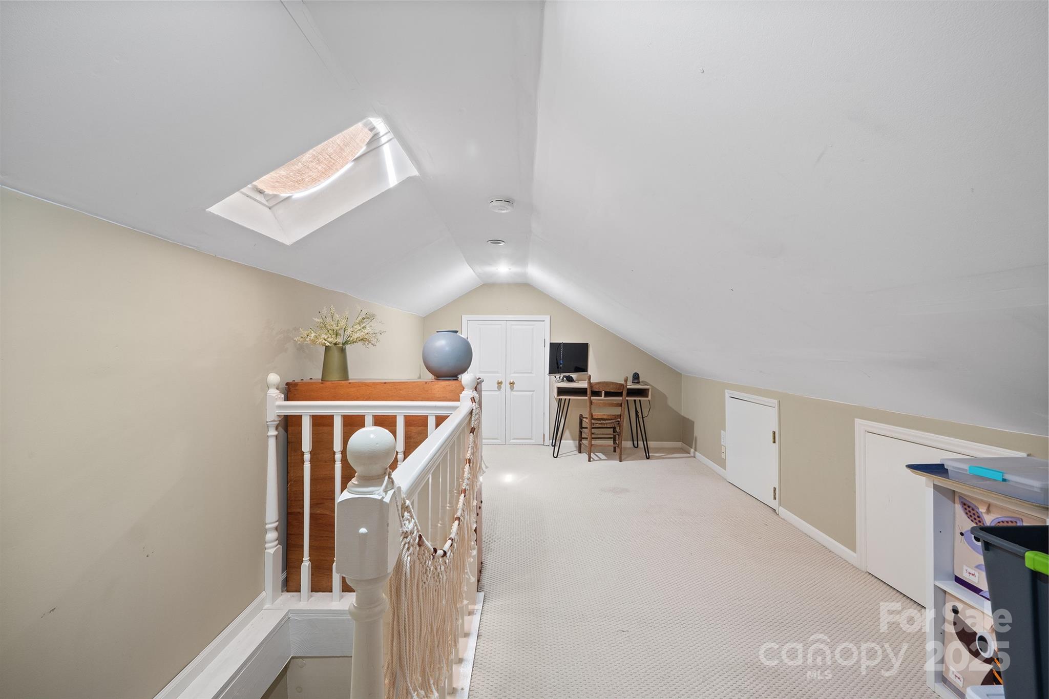 Hillcrest - Residential