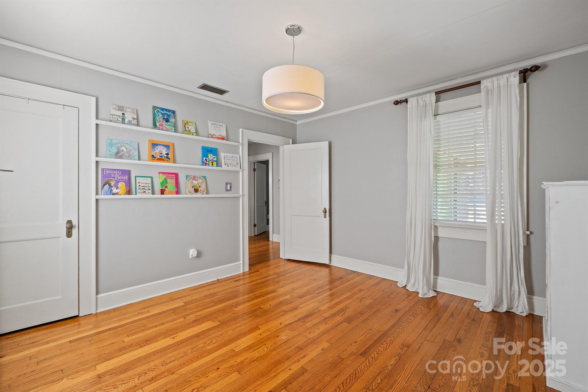 Hillcrest - Residential