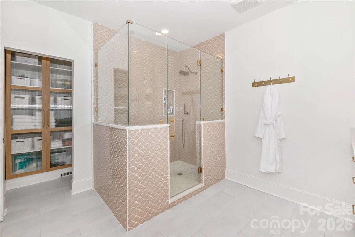 Fairlawn - Residential