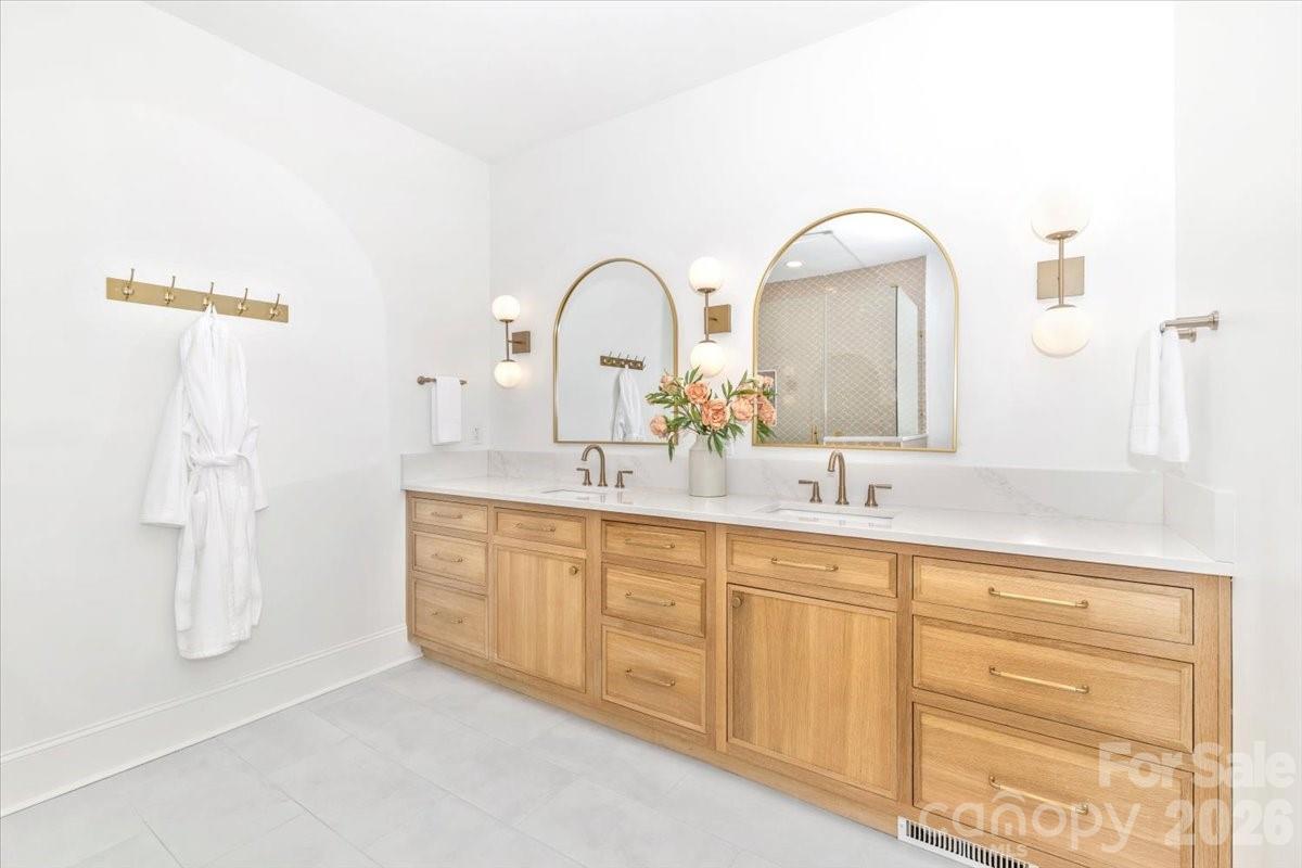 Fairlawn - Residential