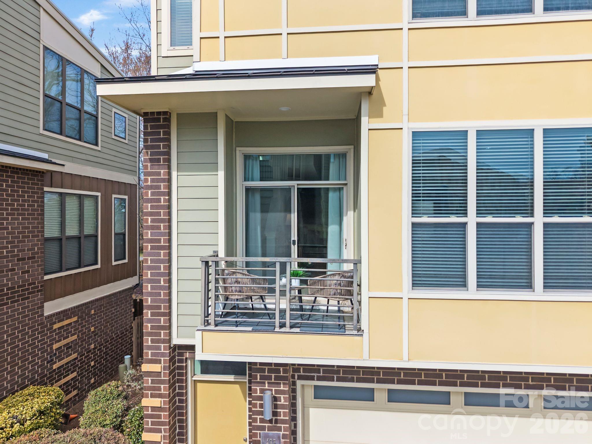 Steel Gardens - Residential