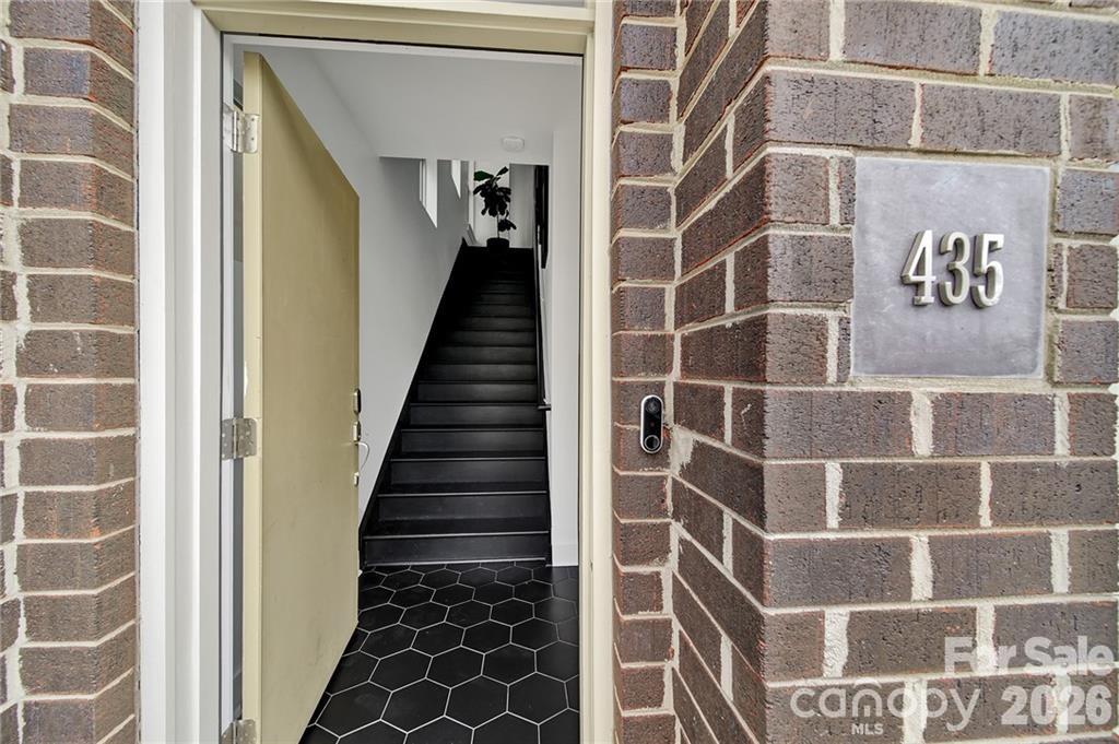 435 Steel Gardens Boulevard