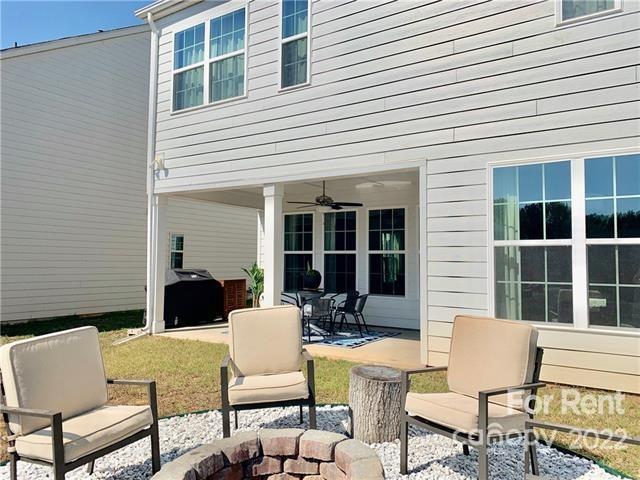 Oakland Pointe - Residential Lease