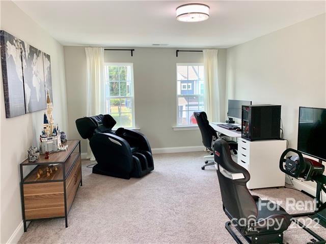 Oakland Pointe - Residential Lease