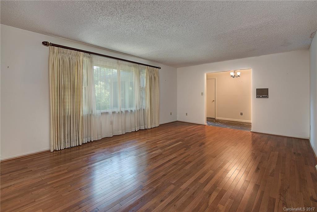 Woodland Hills - Residential