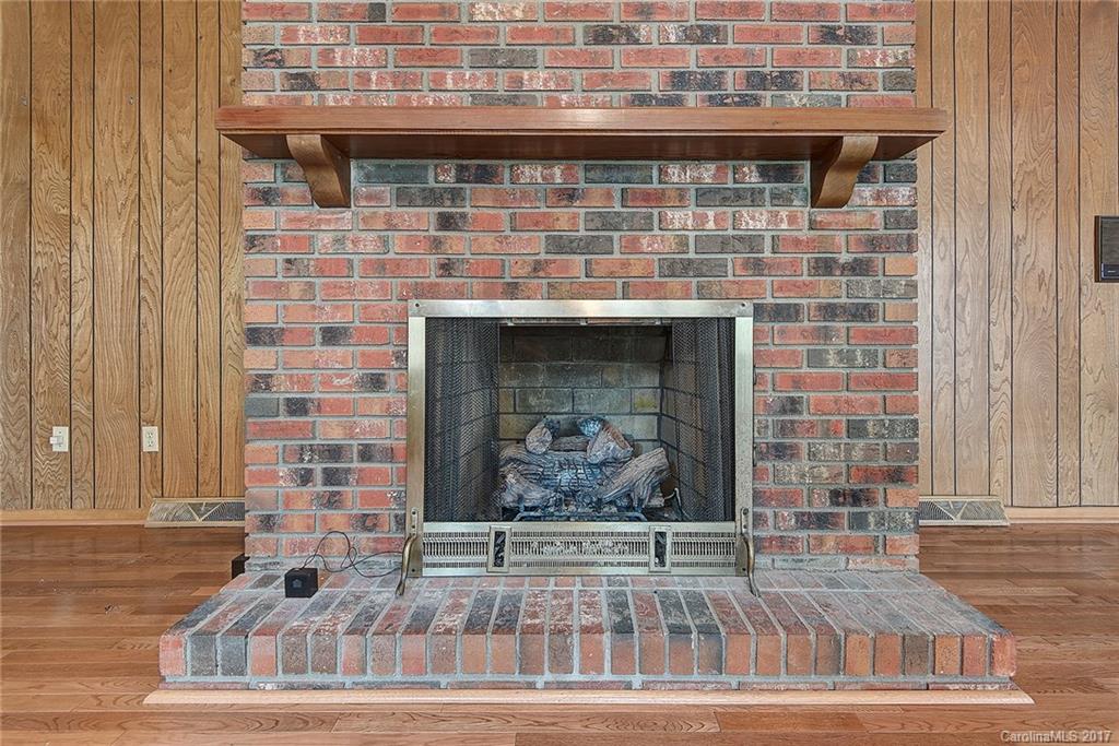 Woodland Hills - Residential