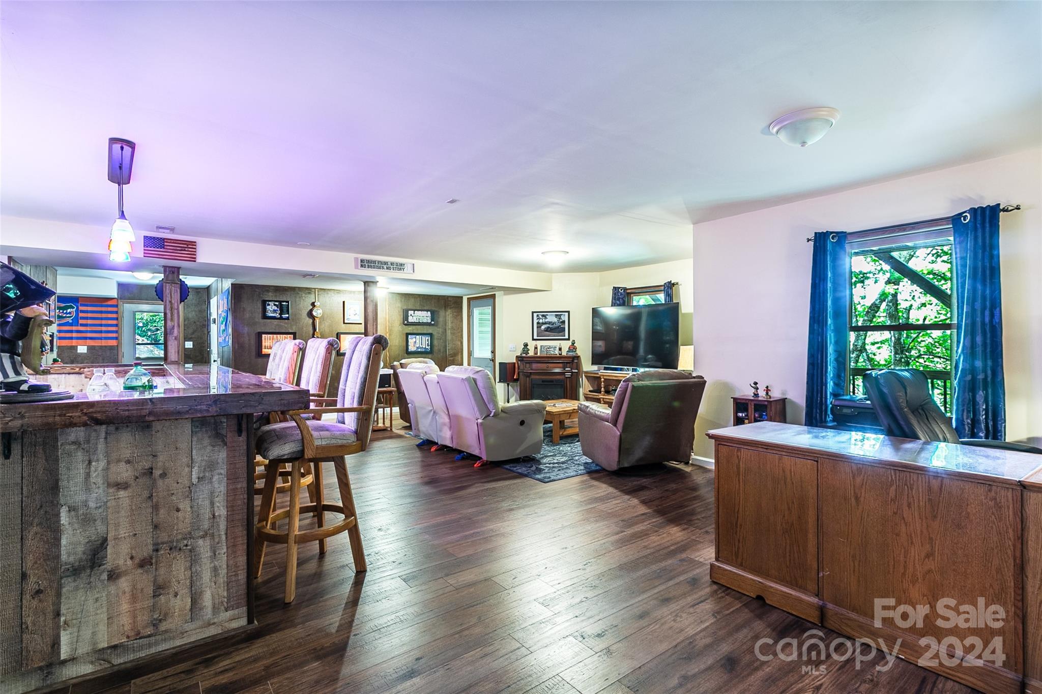 Connestee Falls - Residential