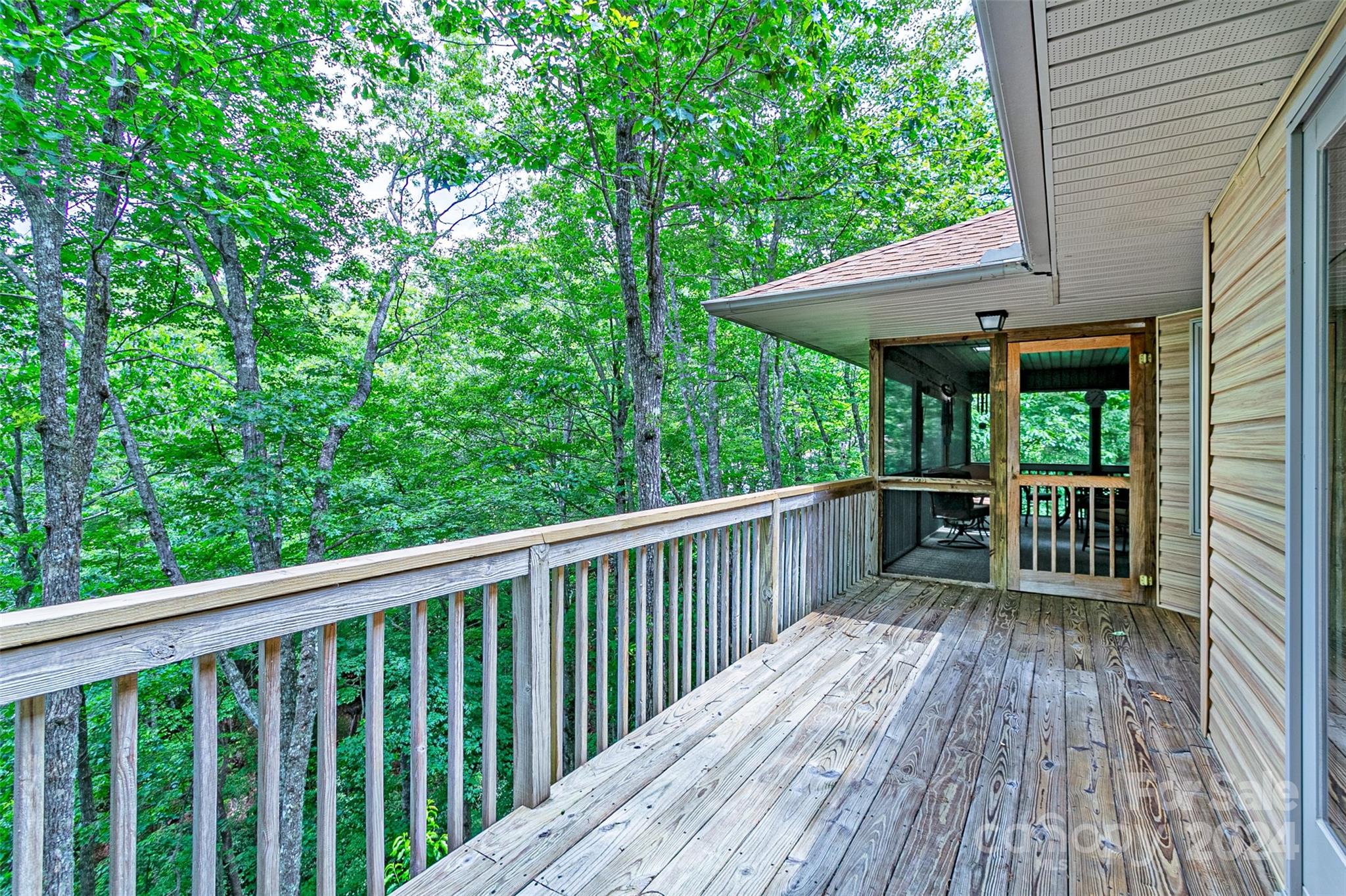 Connestee Falls - Residential