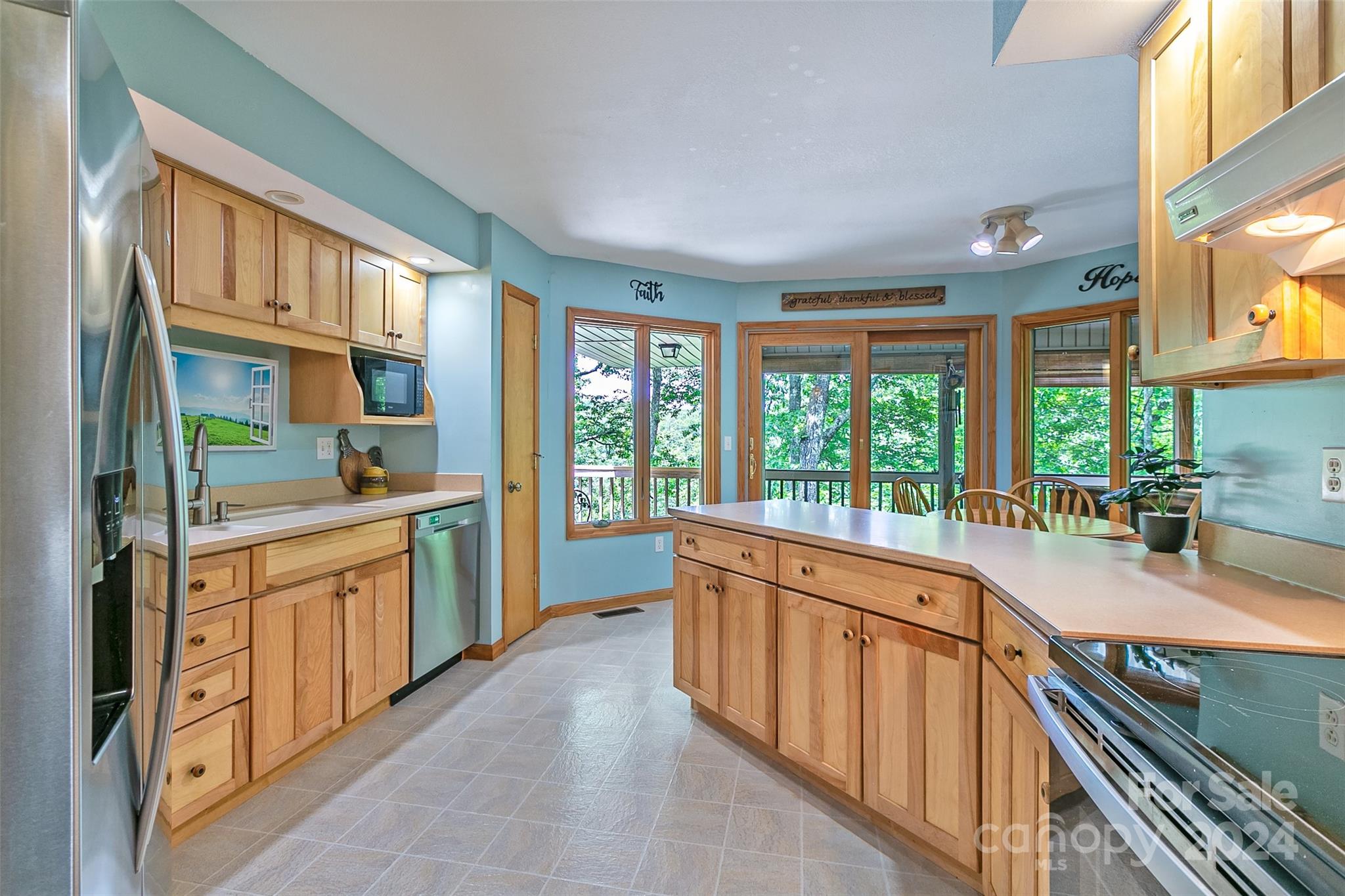 Connestee Falls - Residential